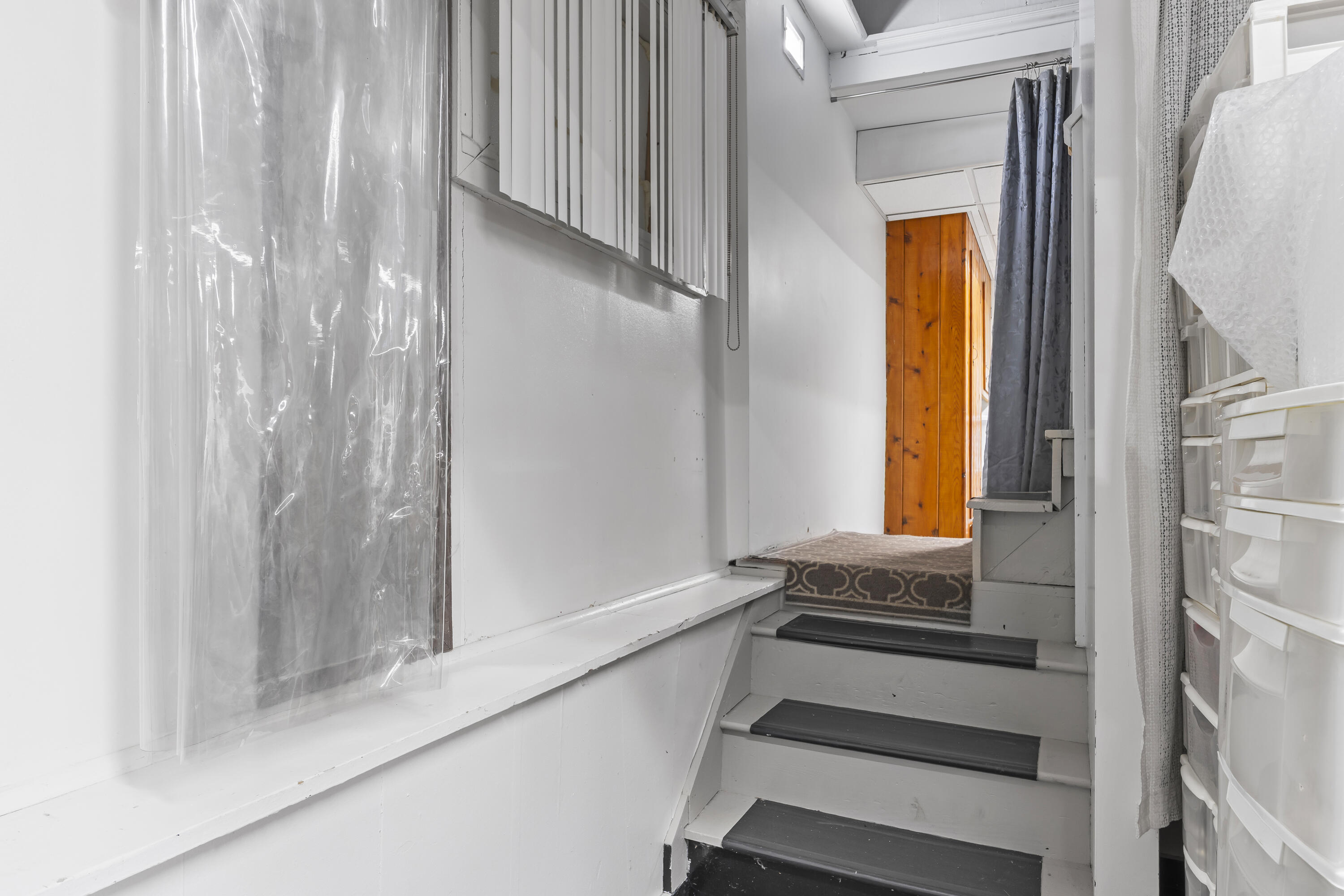 210 Mount Vernon Avenue