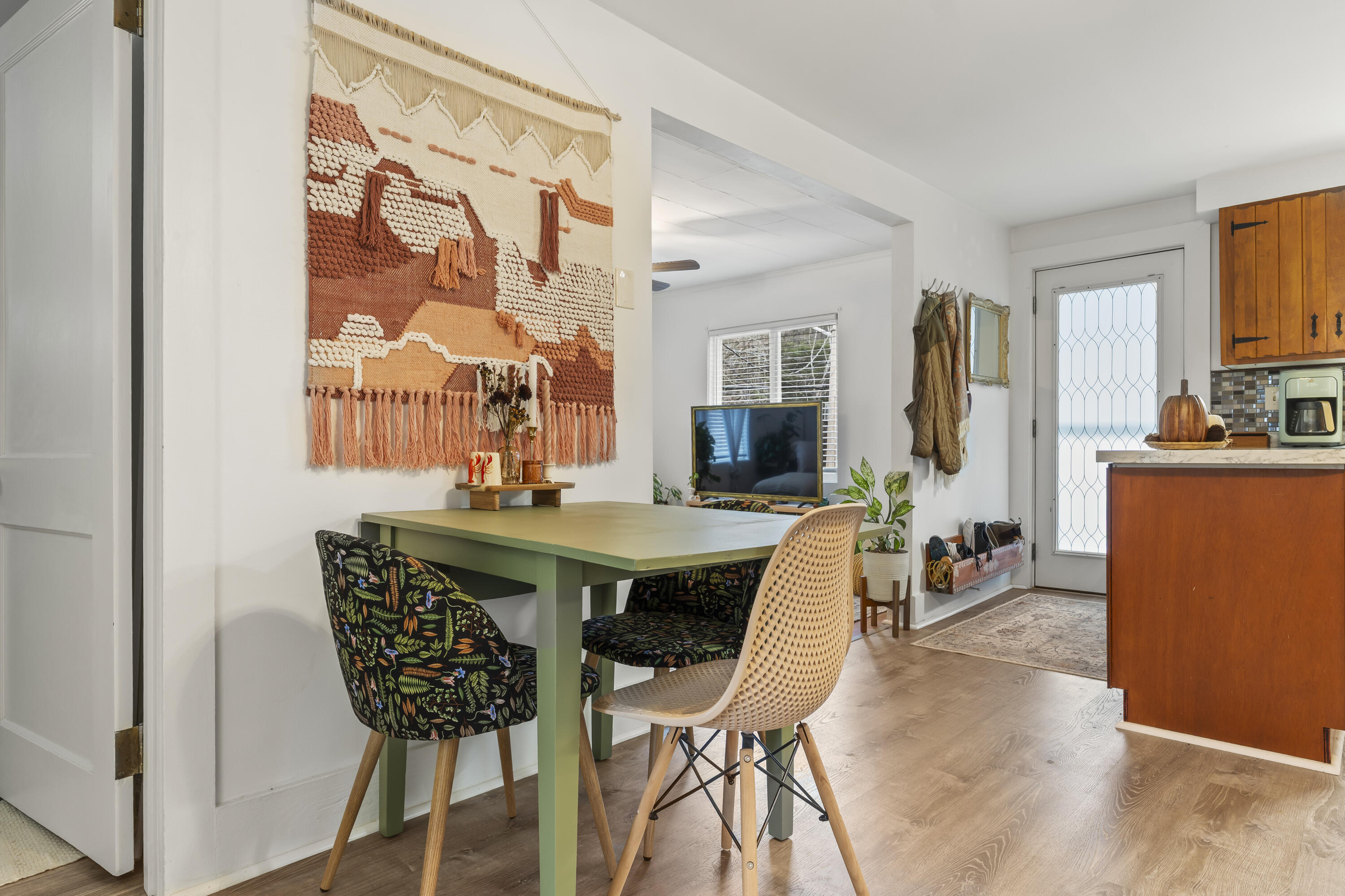 210 Mount Vernon Avenue