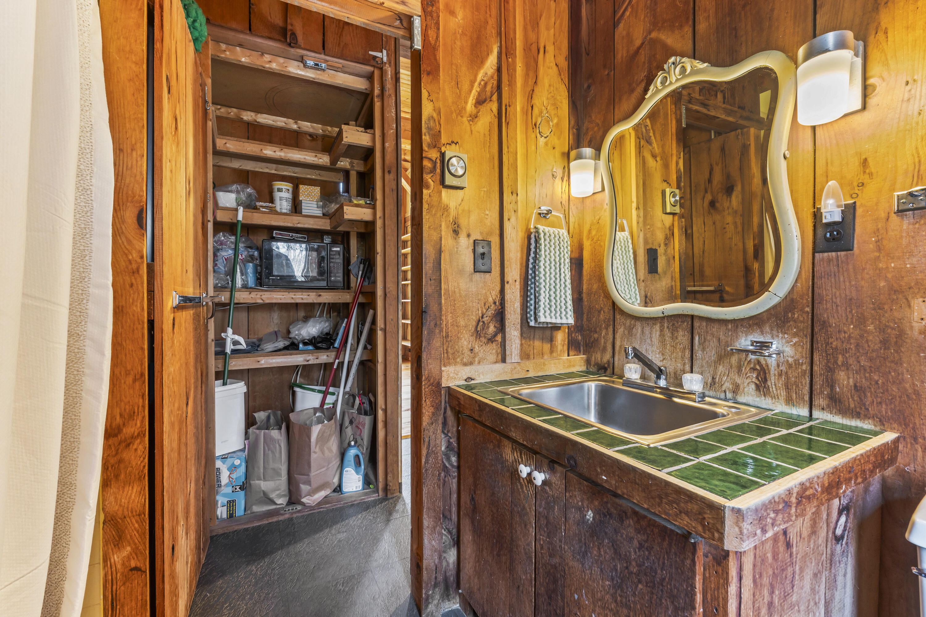 1227 Prescott Road