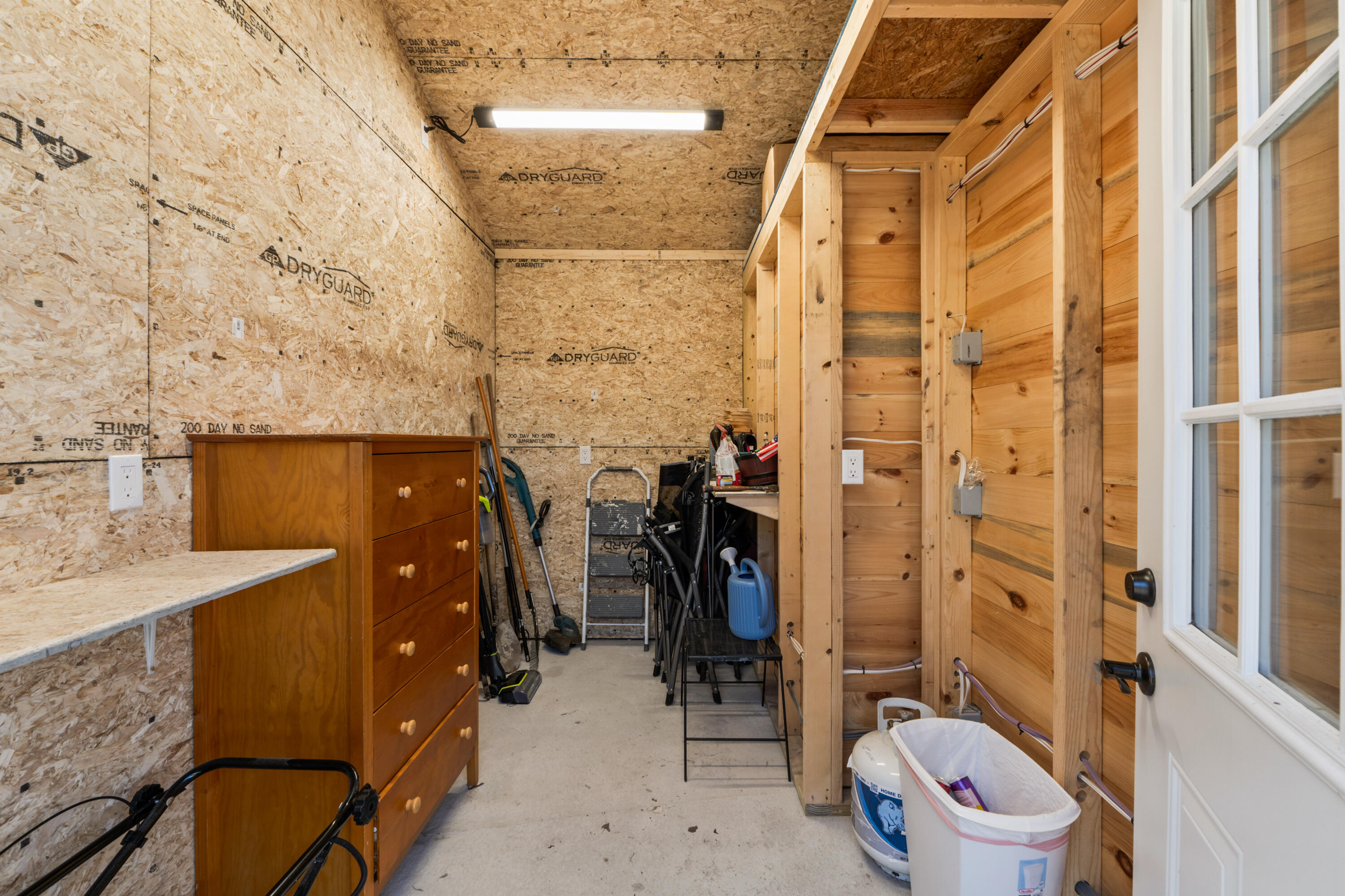 1105 S Belfast Avenue