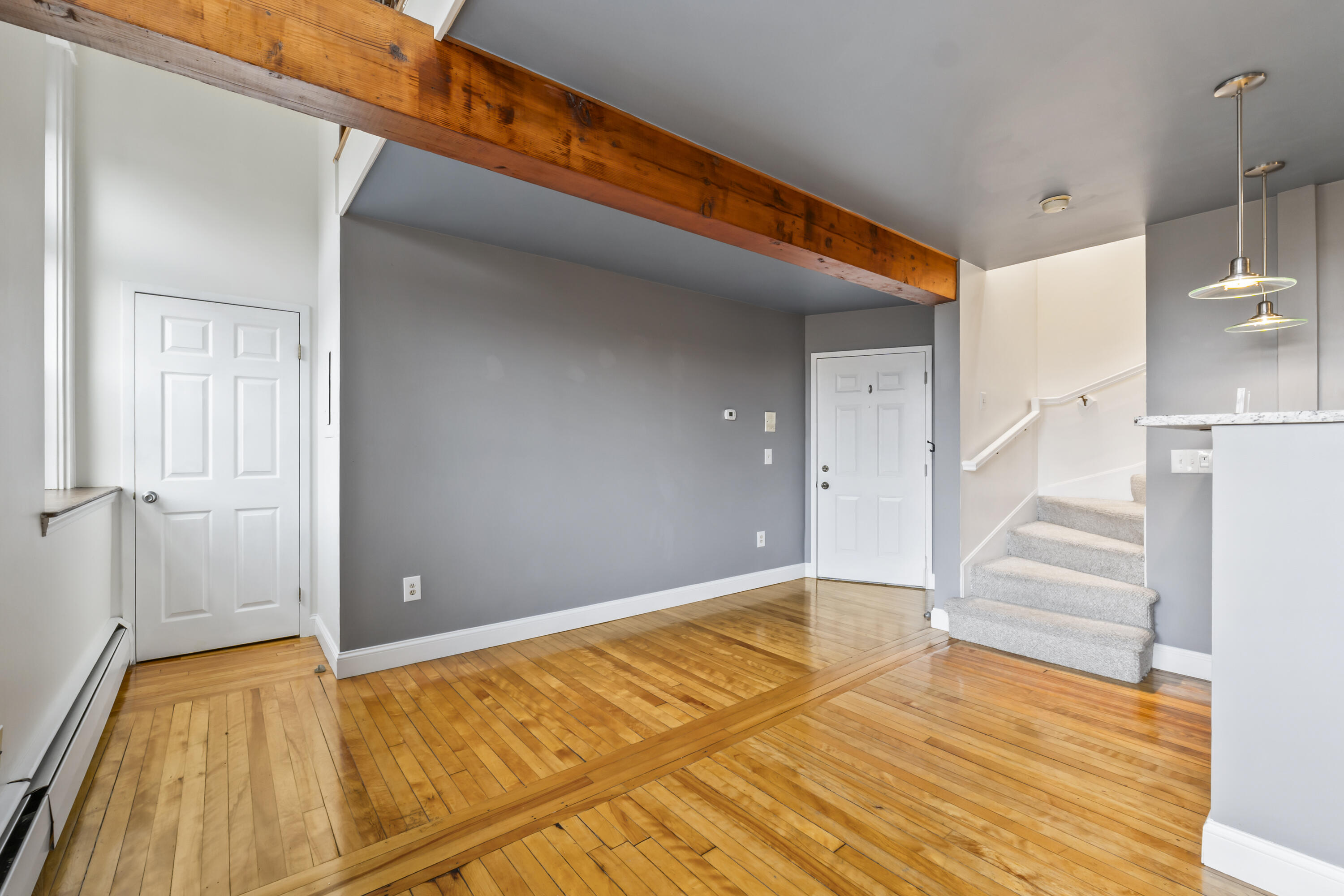 85 Middle Street 12