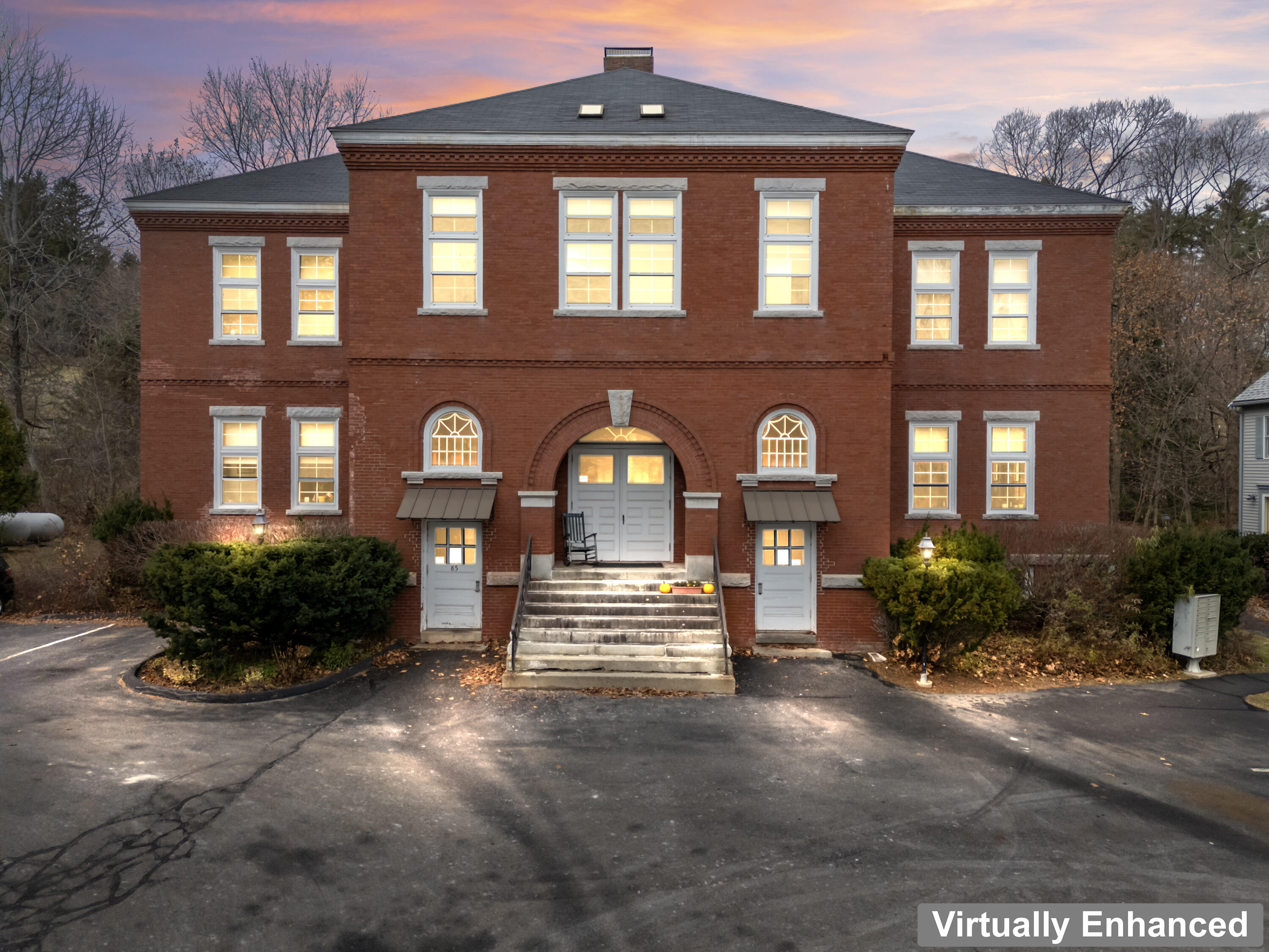 85 Middle Street 12
