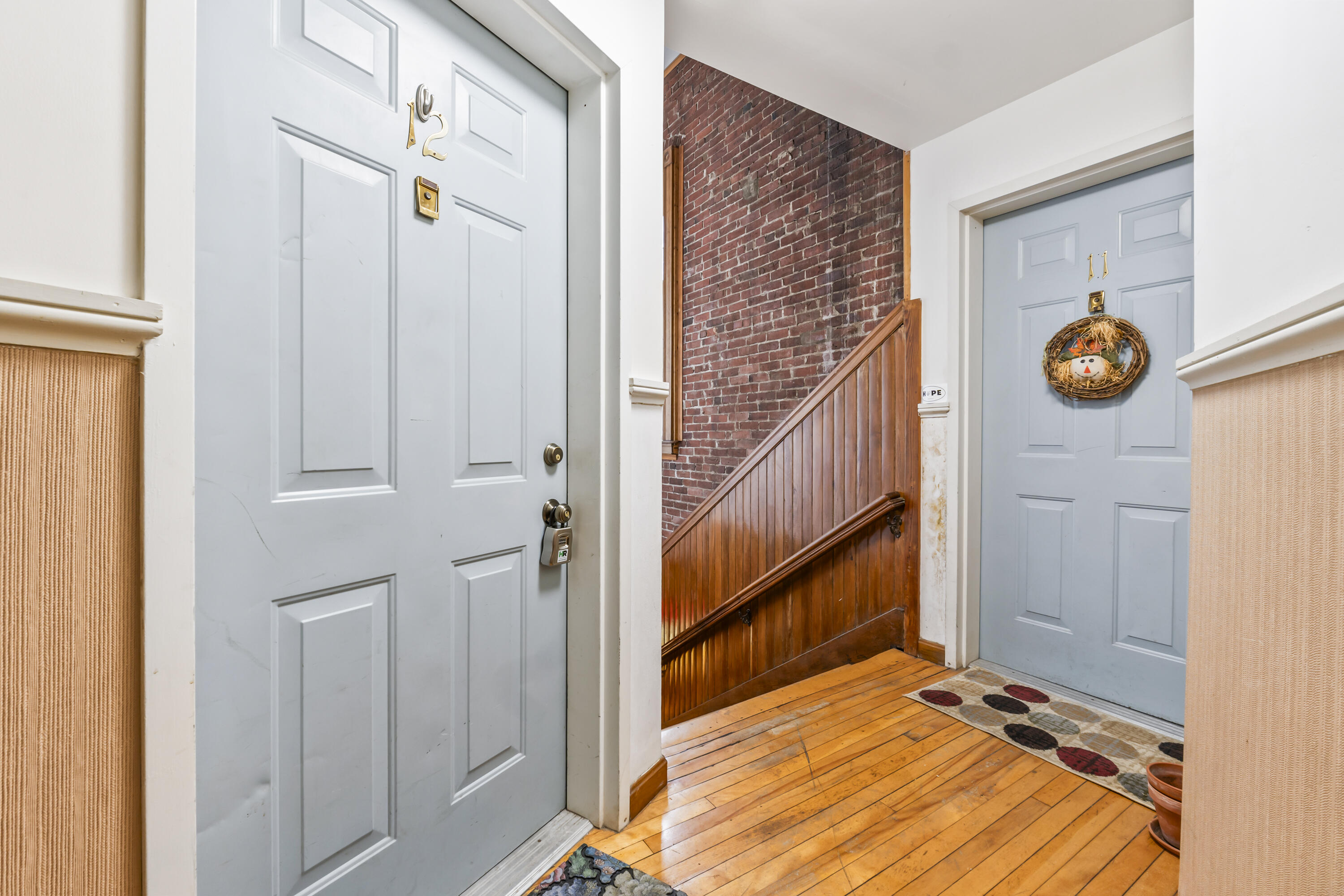 85 Middle Street 12