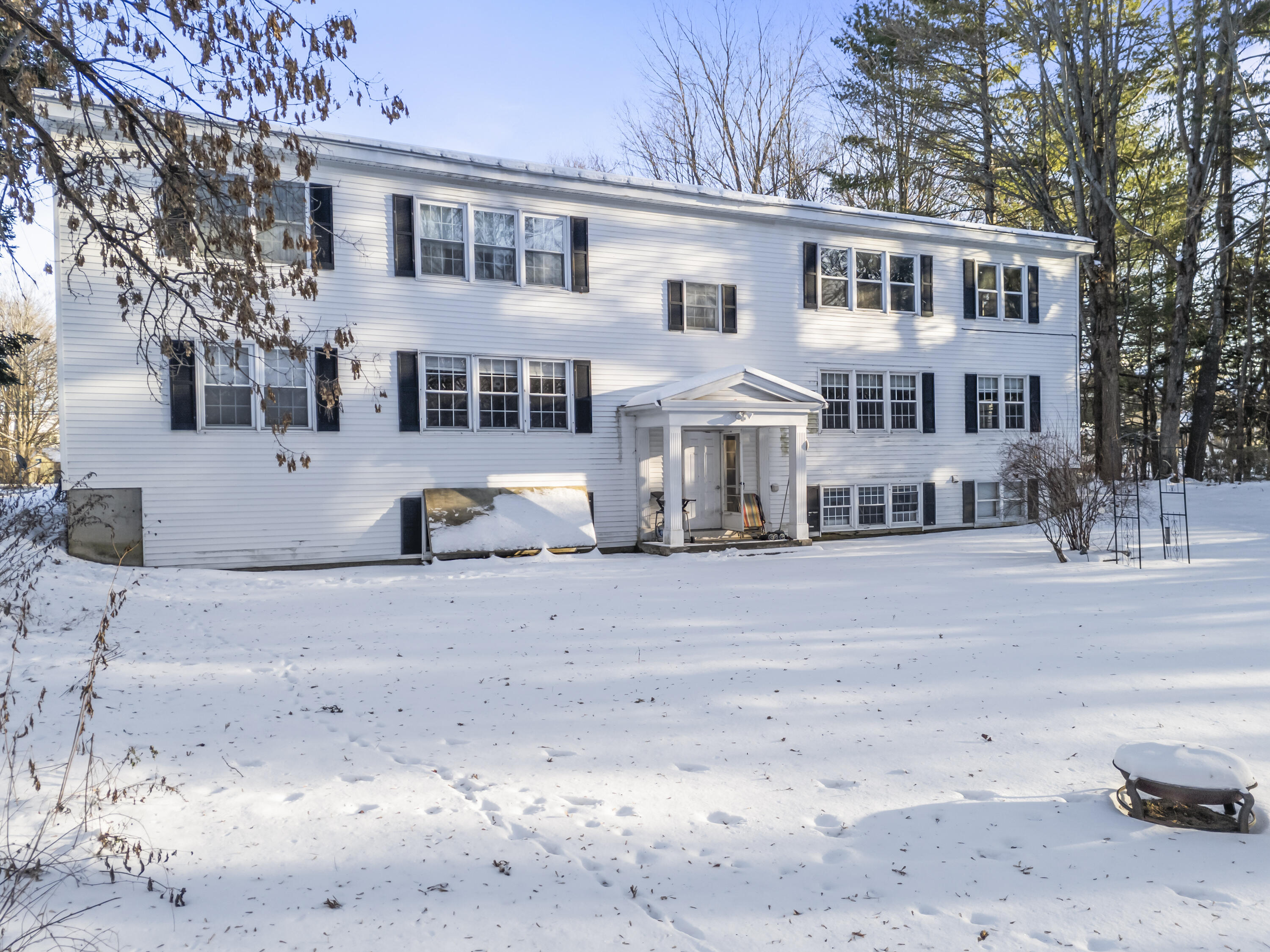 50 Pleasant Street 4