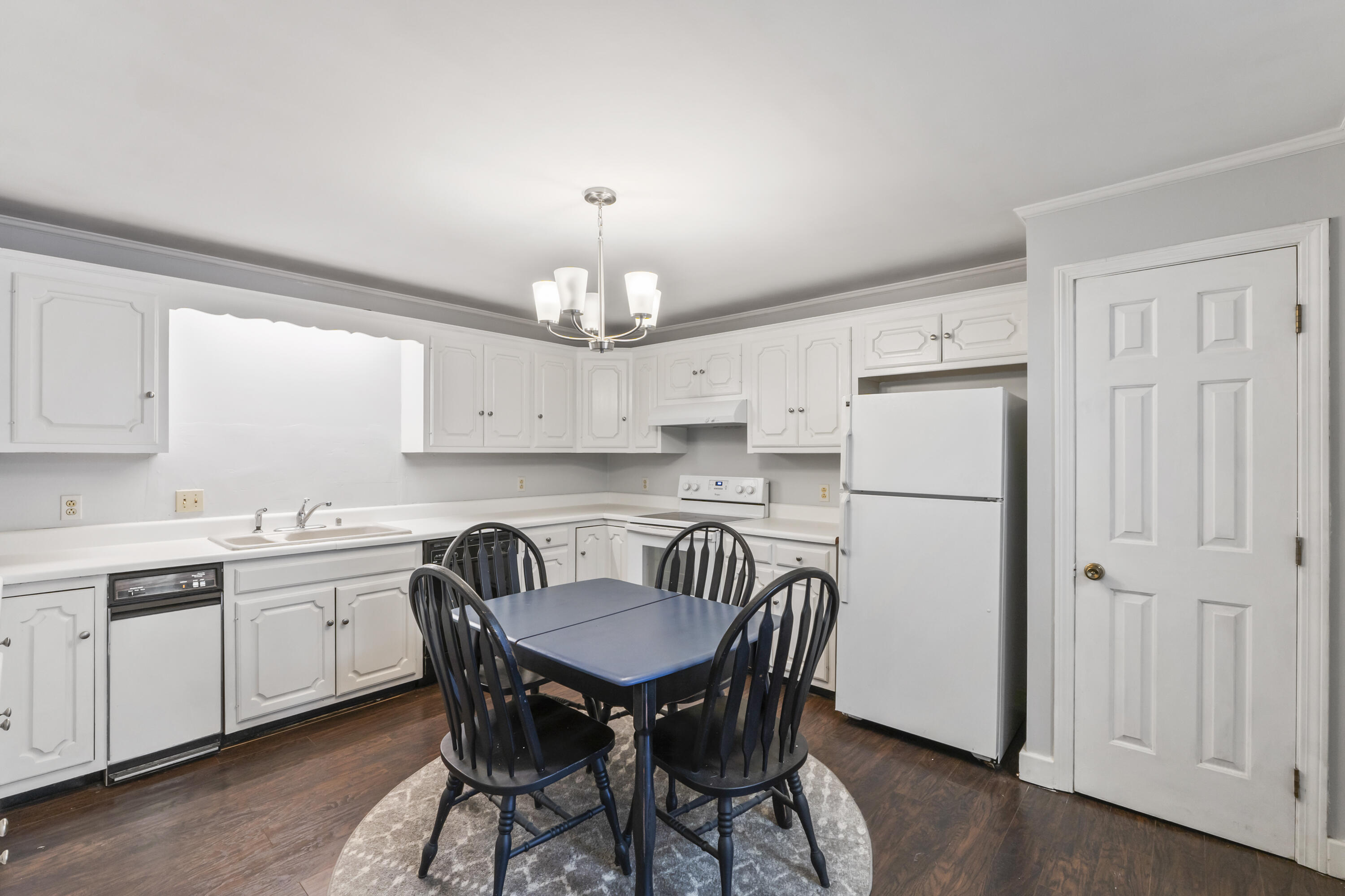 50 Pleasant Street 4