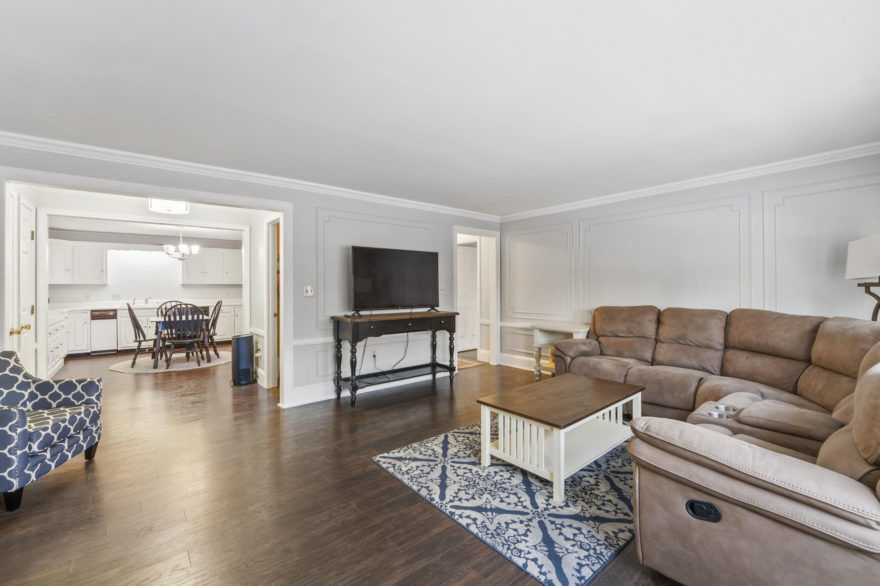 50 Pleasant Street 4