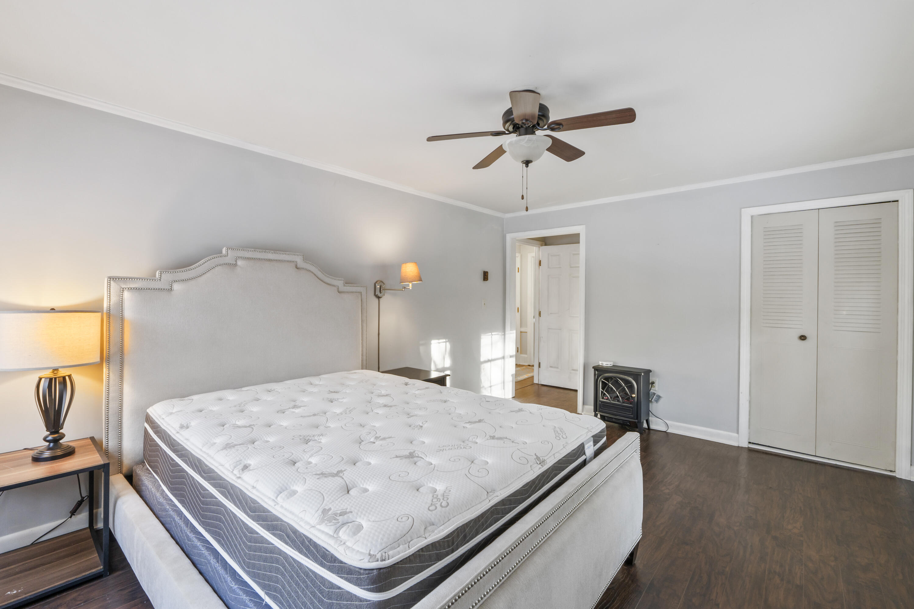 50 Pleasant Street 4