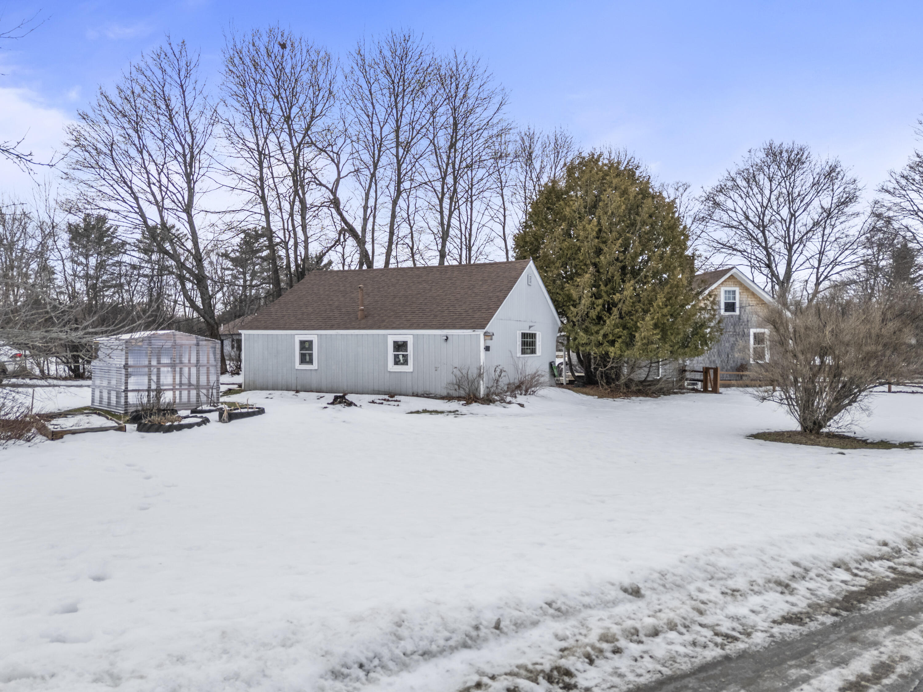 202 River Road