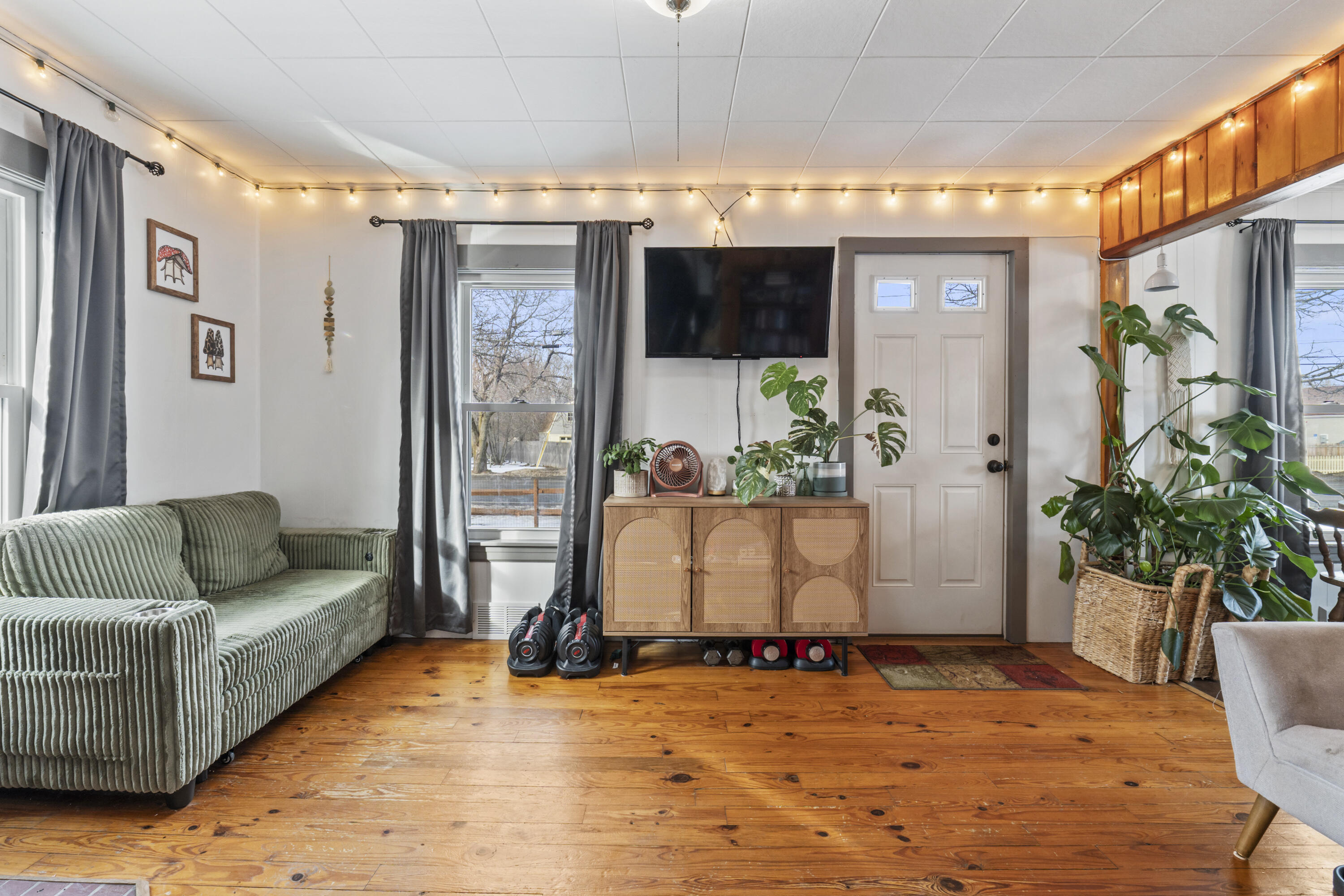 202 River Road