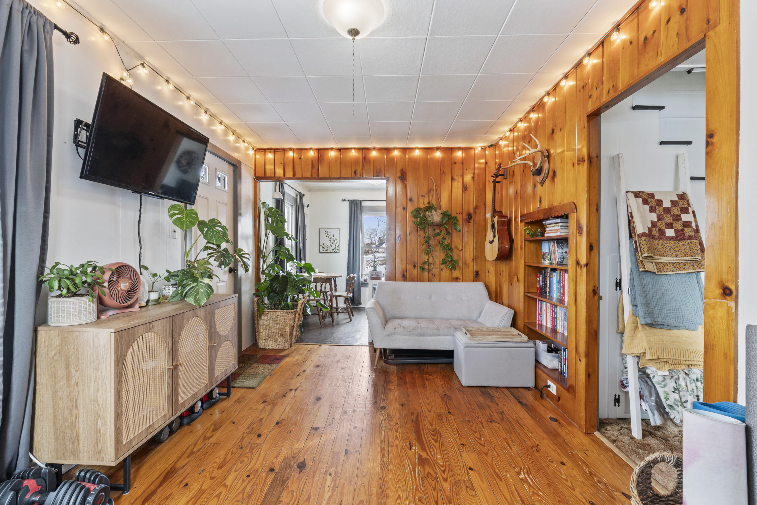 202 River Road