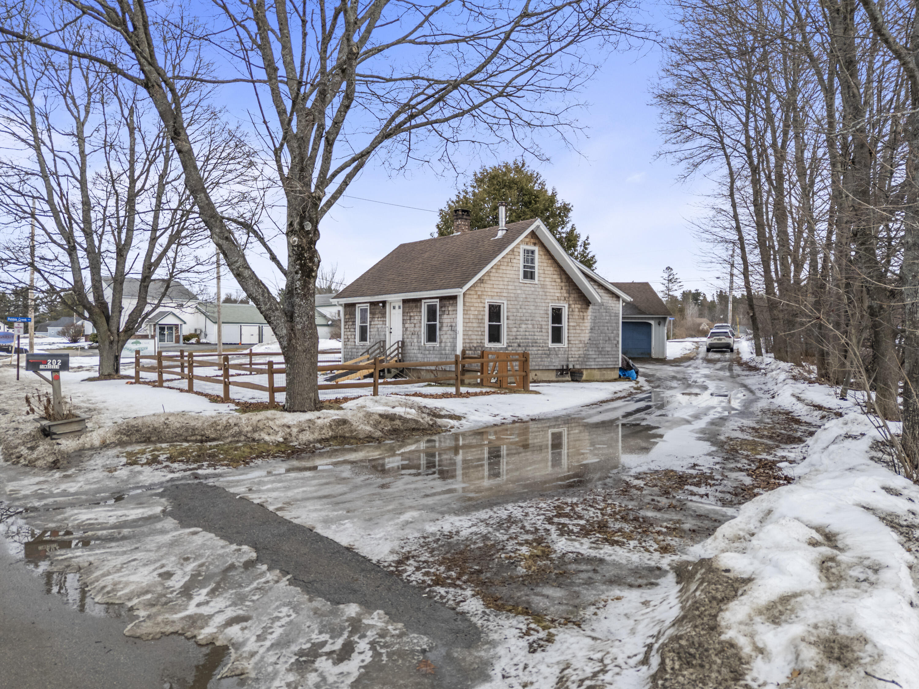 202 River Road
