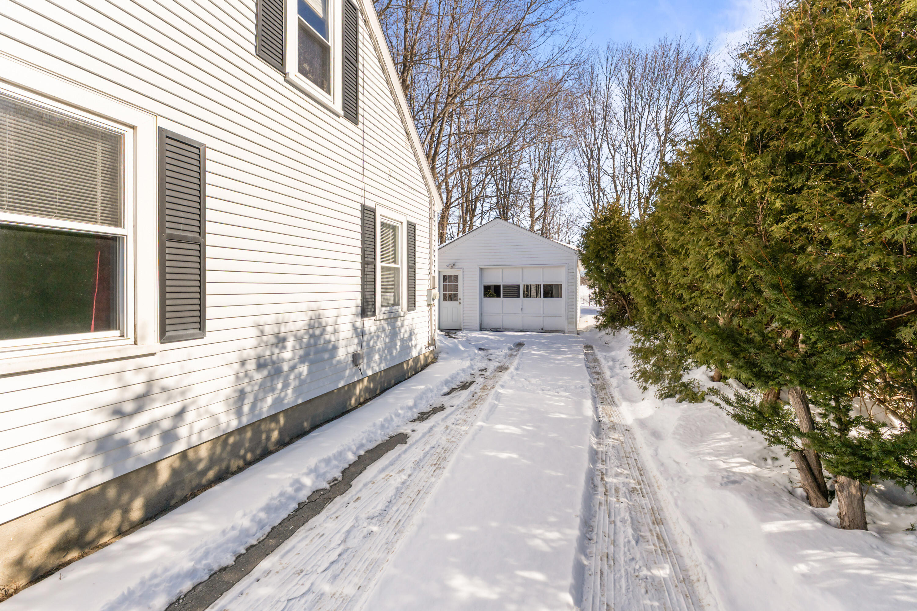 11 Kennison Street