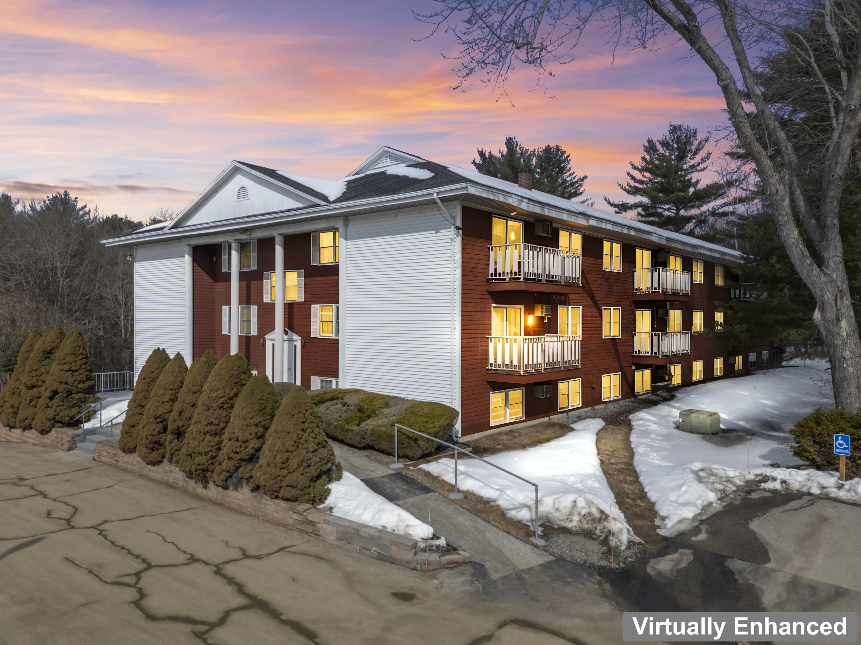 600 Riverside Drive 18