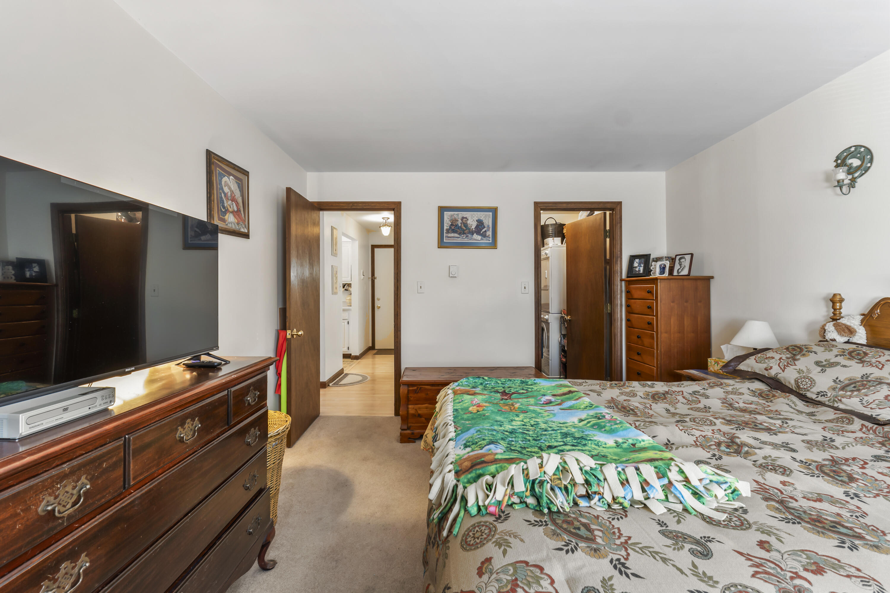 600 Riverside Drive 18