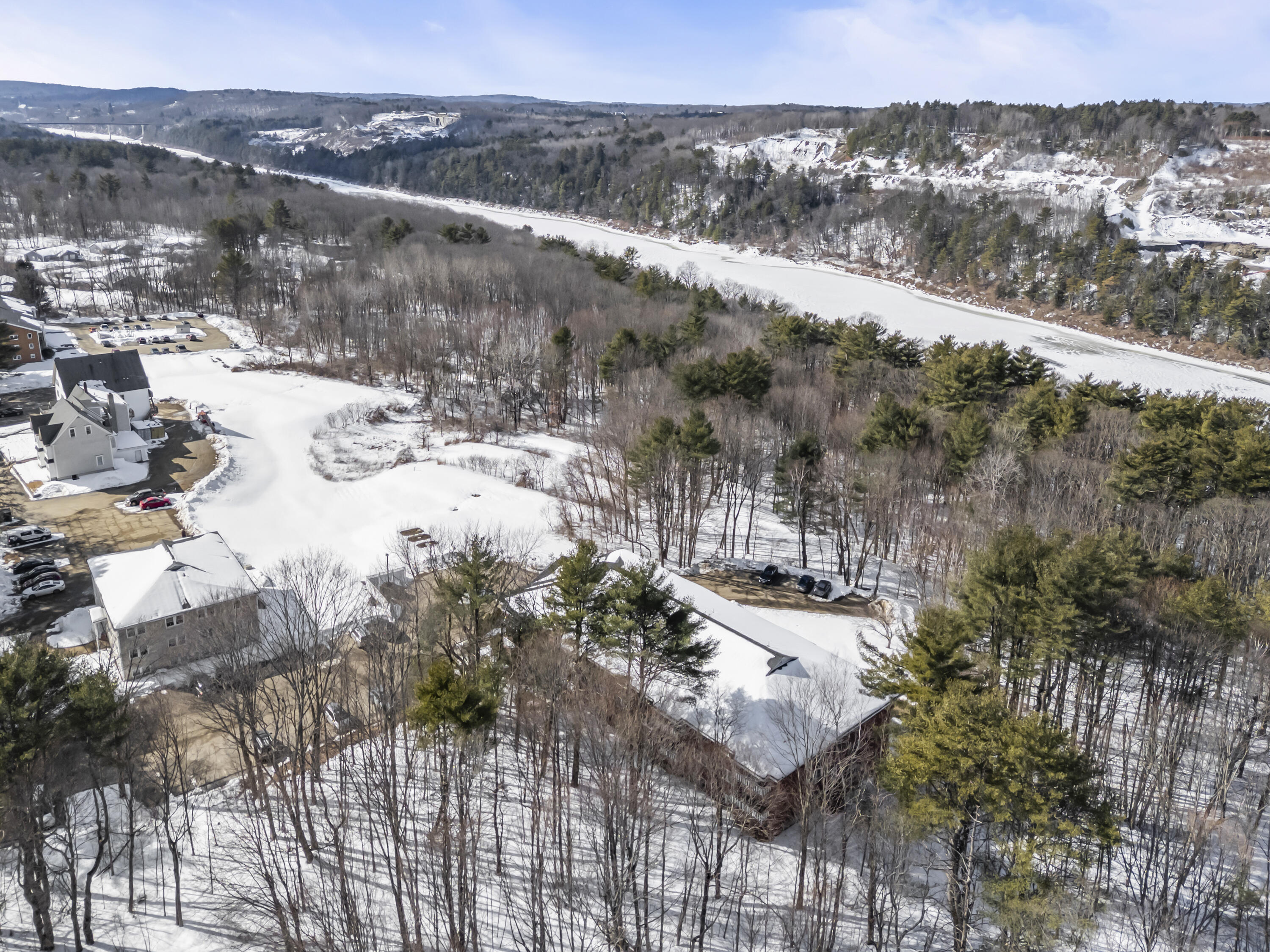 600 Riverside Drive 18