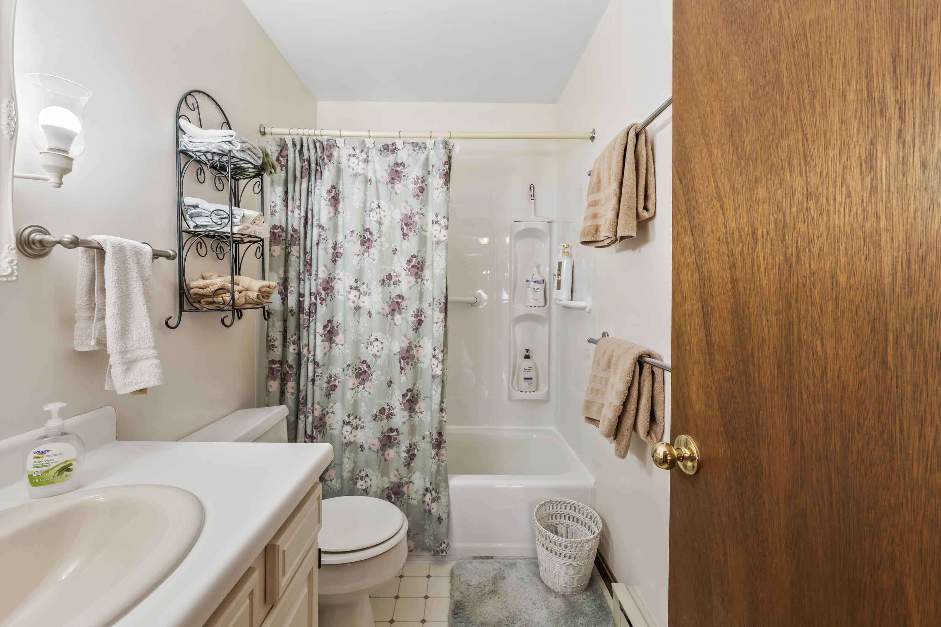 600 Riverside Drive 18