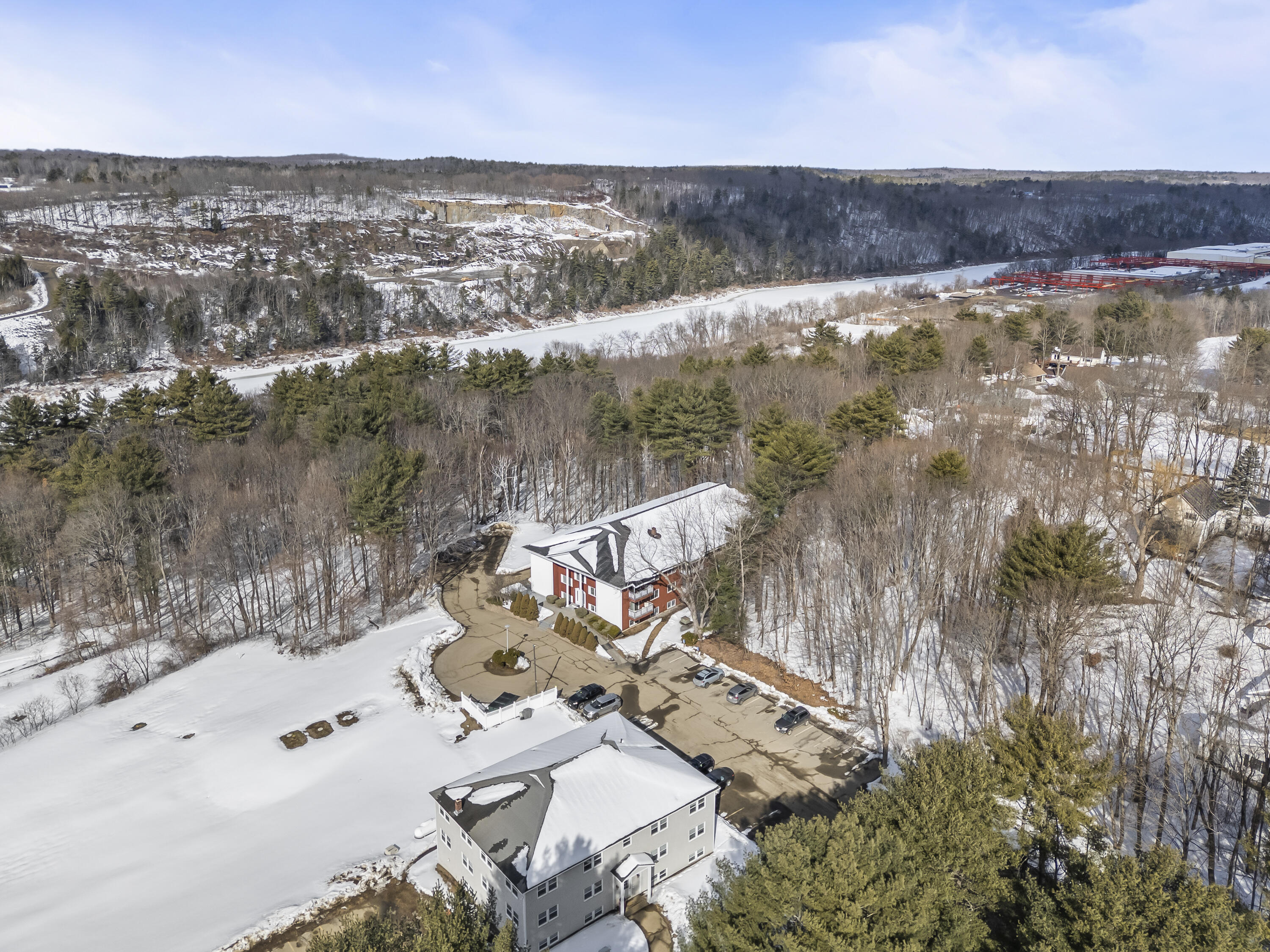 600 Riverside Drive 18