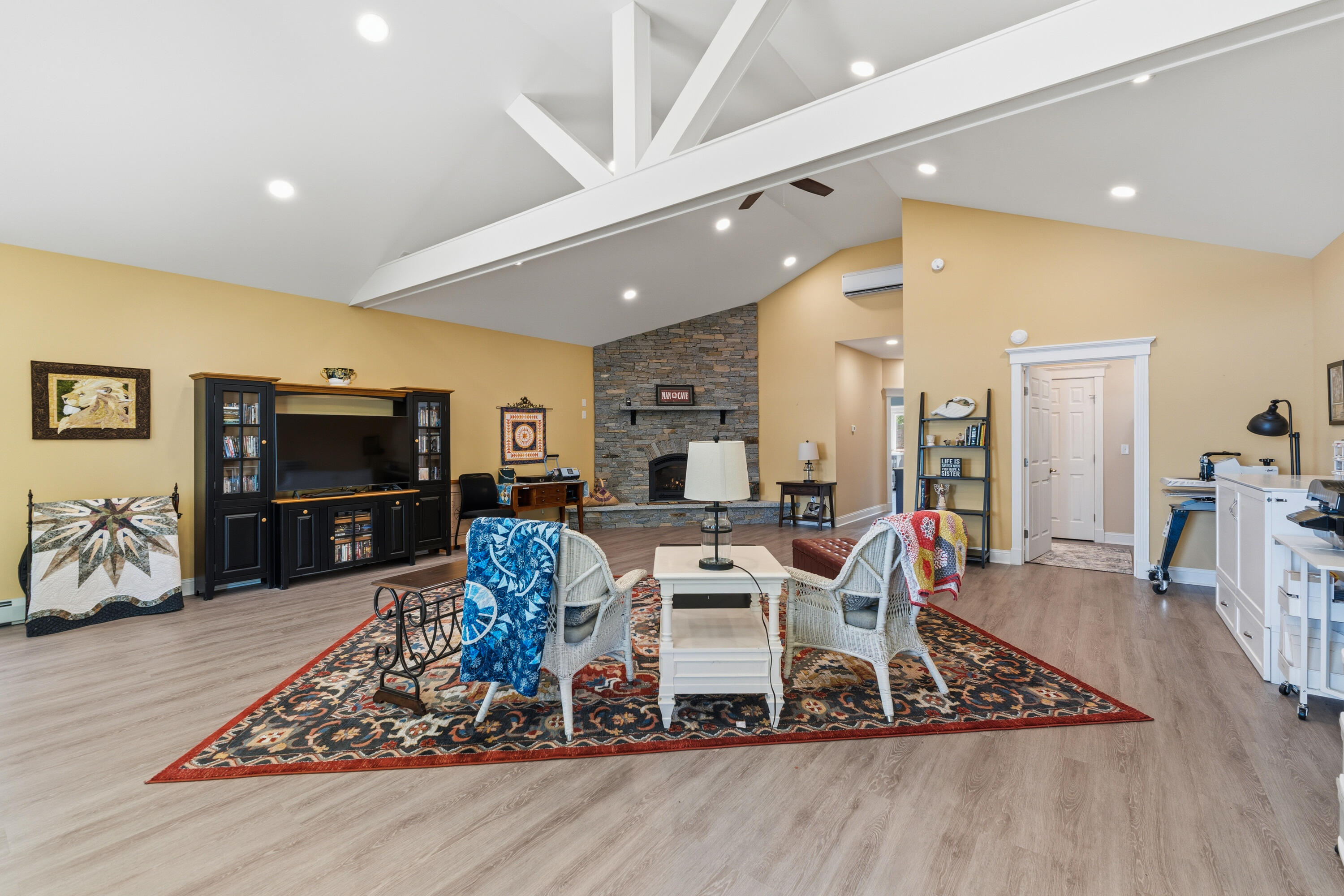 6 Lufkin Lane