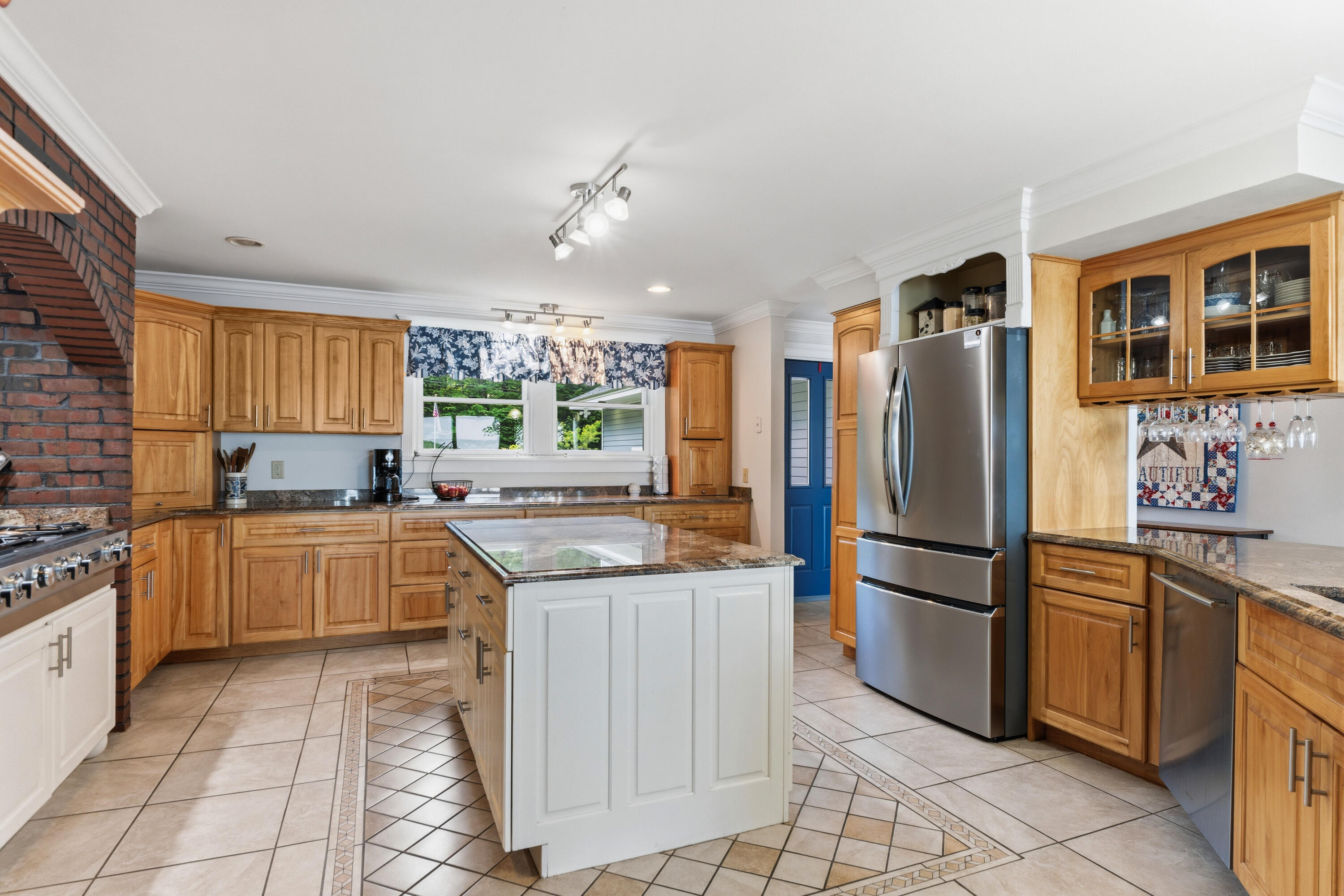 6 Lufkin Lane