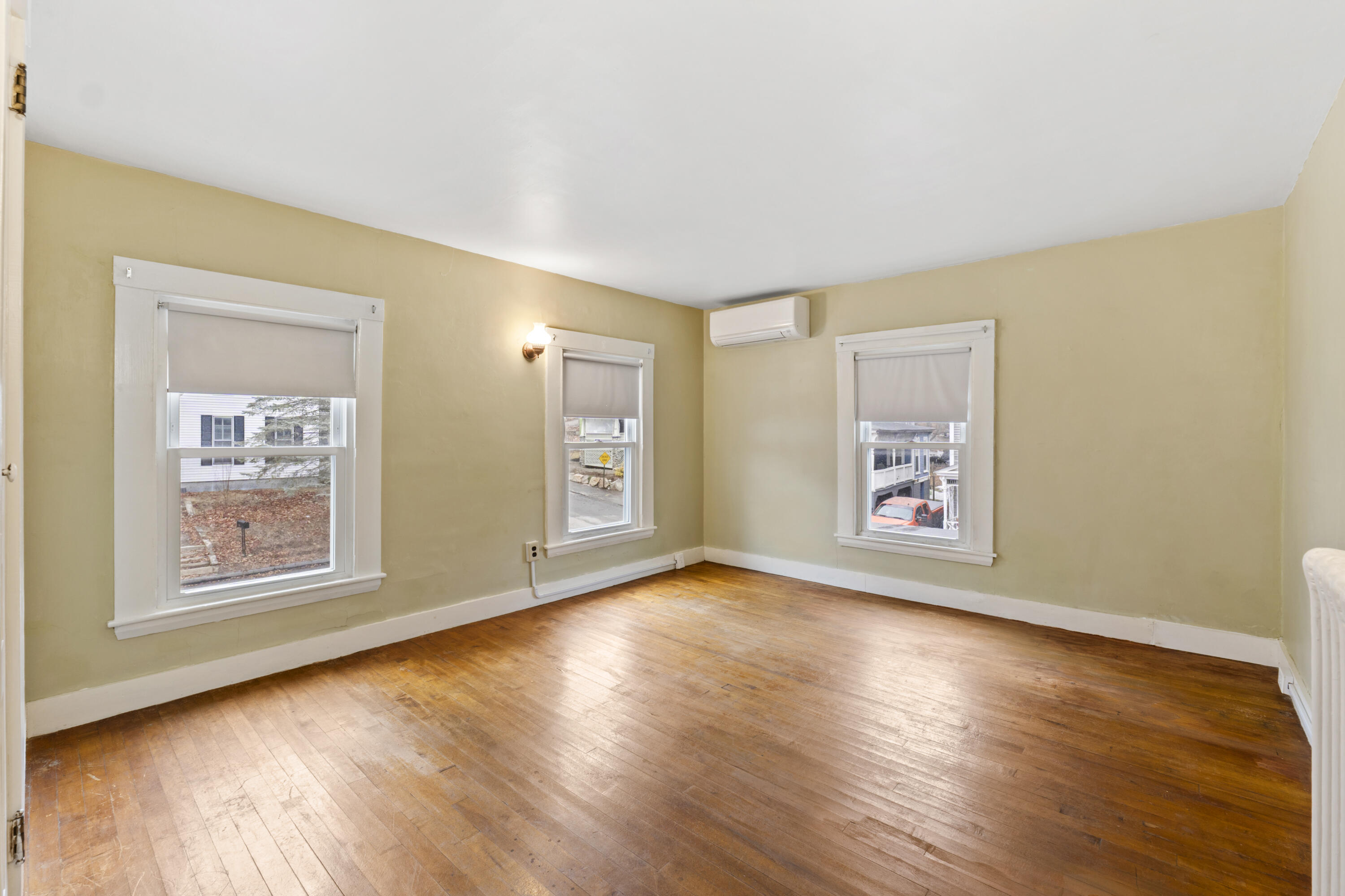 21 N Chestnut Street