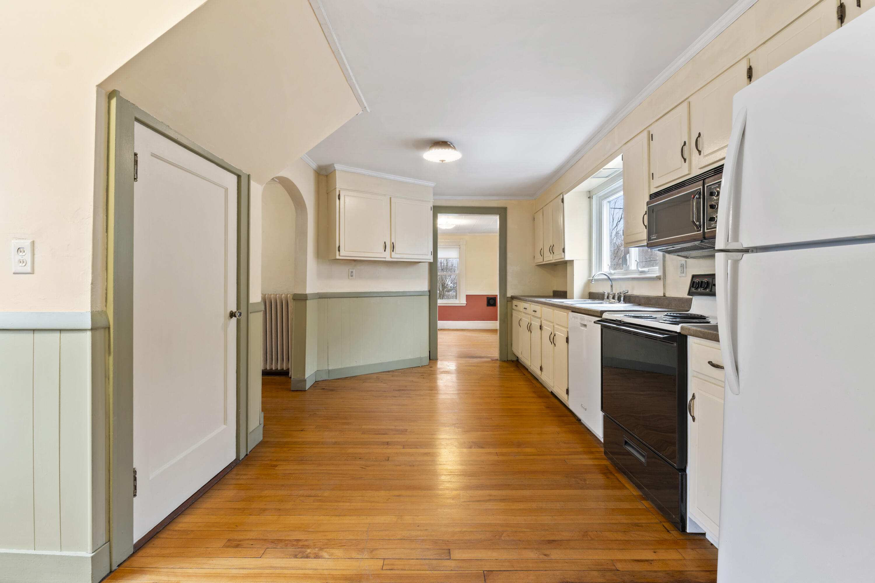 21 N Chestnut Street
