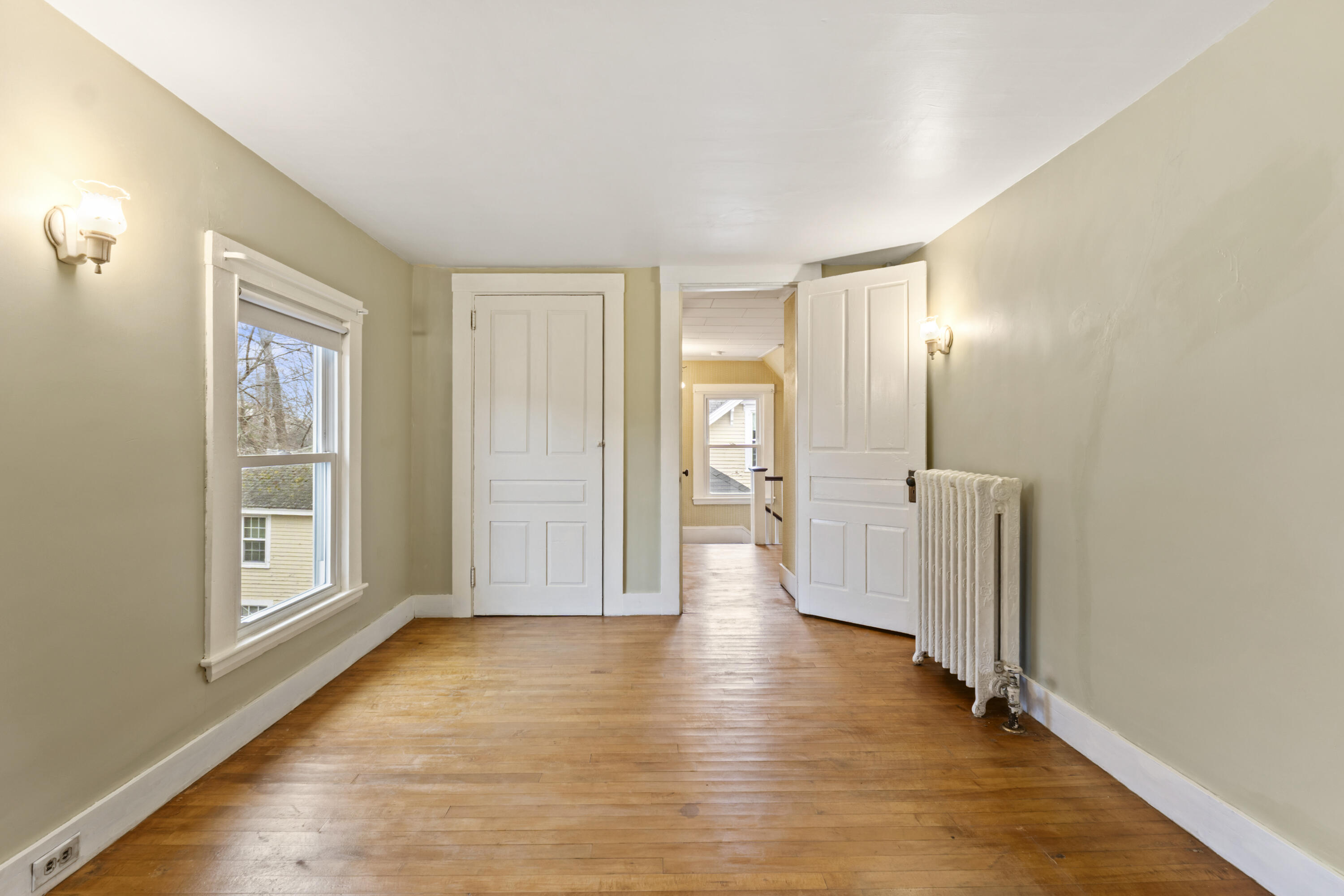 21 N Chestnut Street