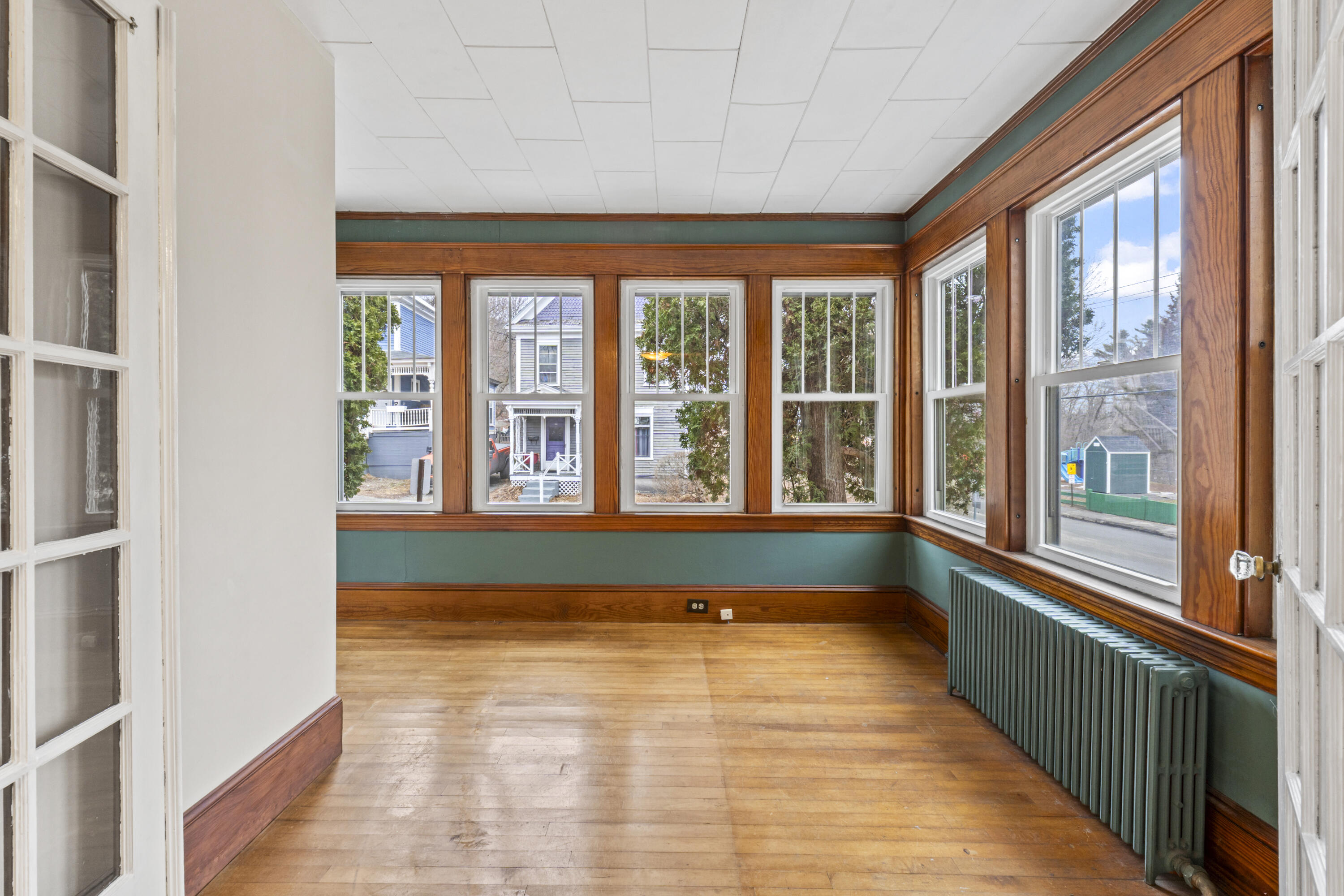 21 N Chestnut Street