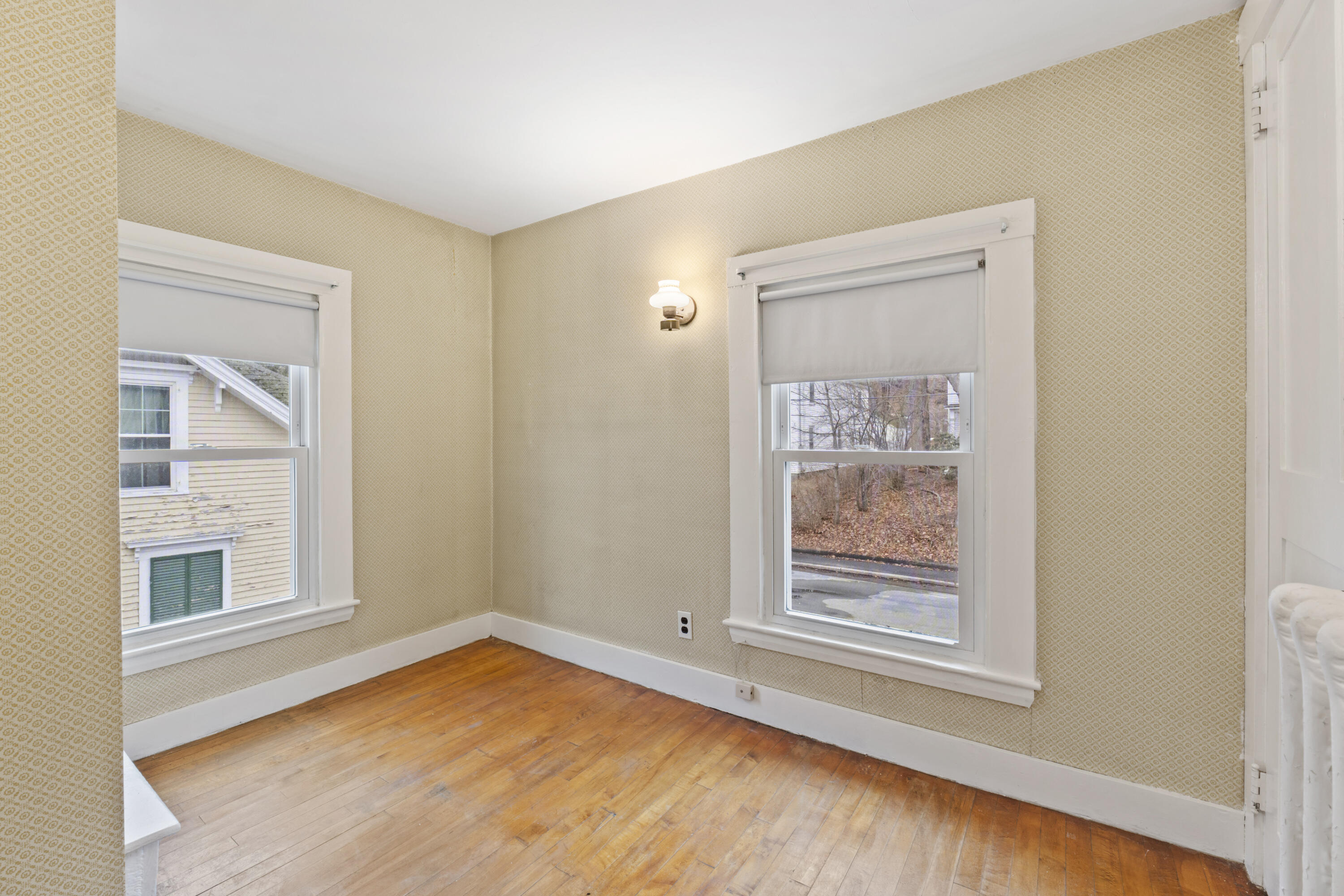 21 N Chestnut Street