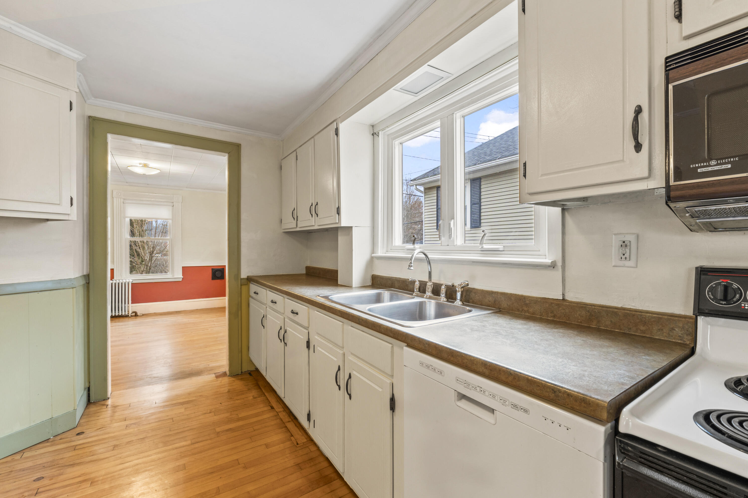 21 N Chestnut Street