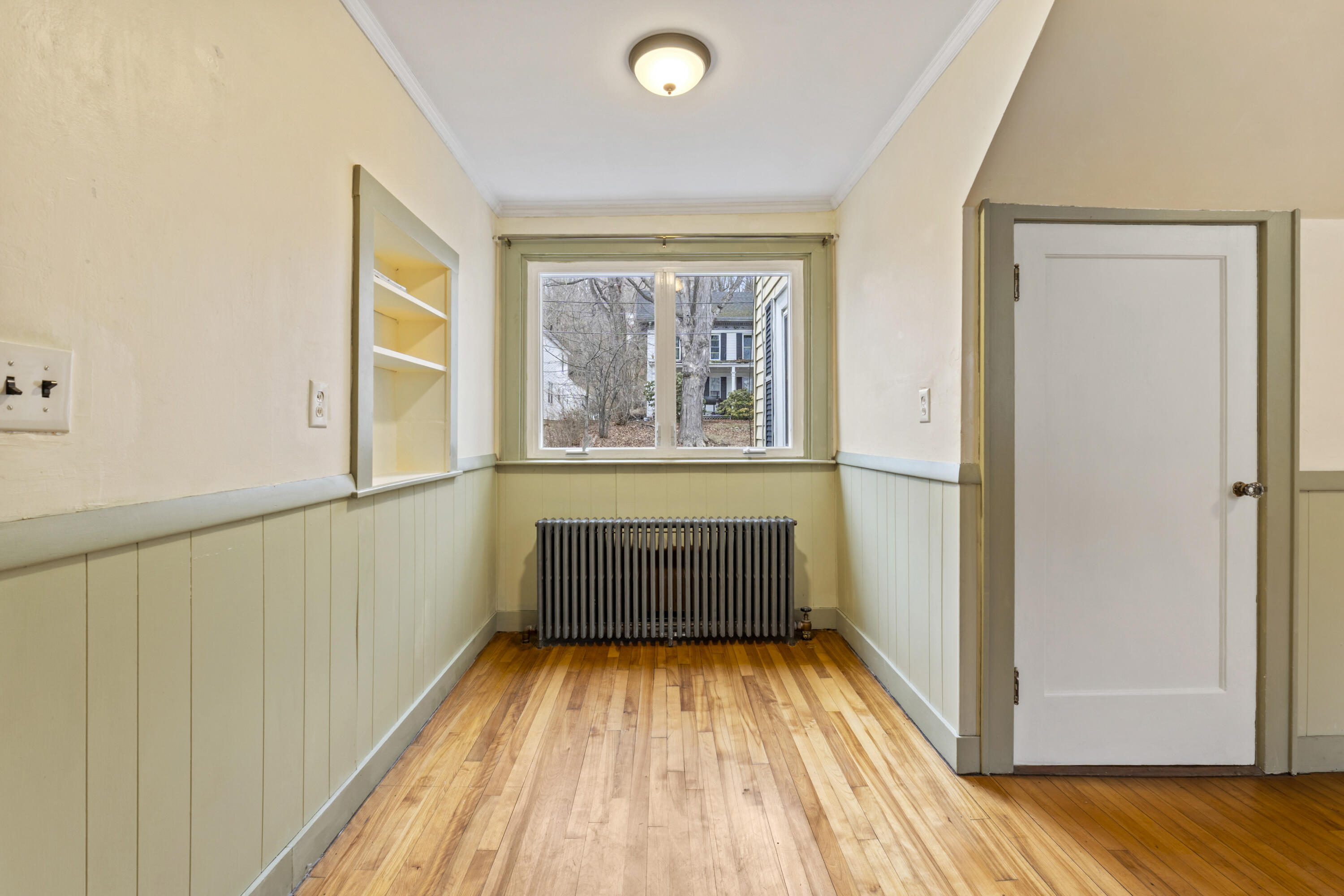 21 N Chestnut Street