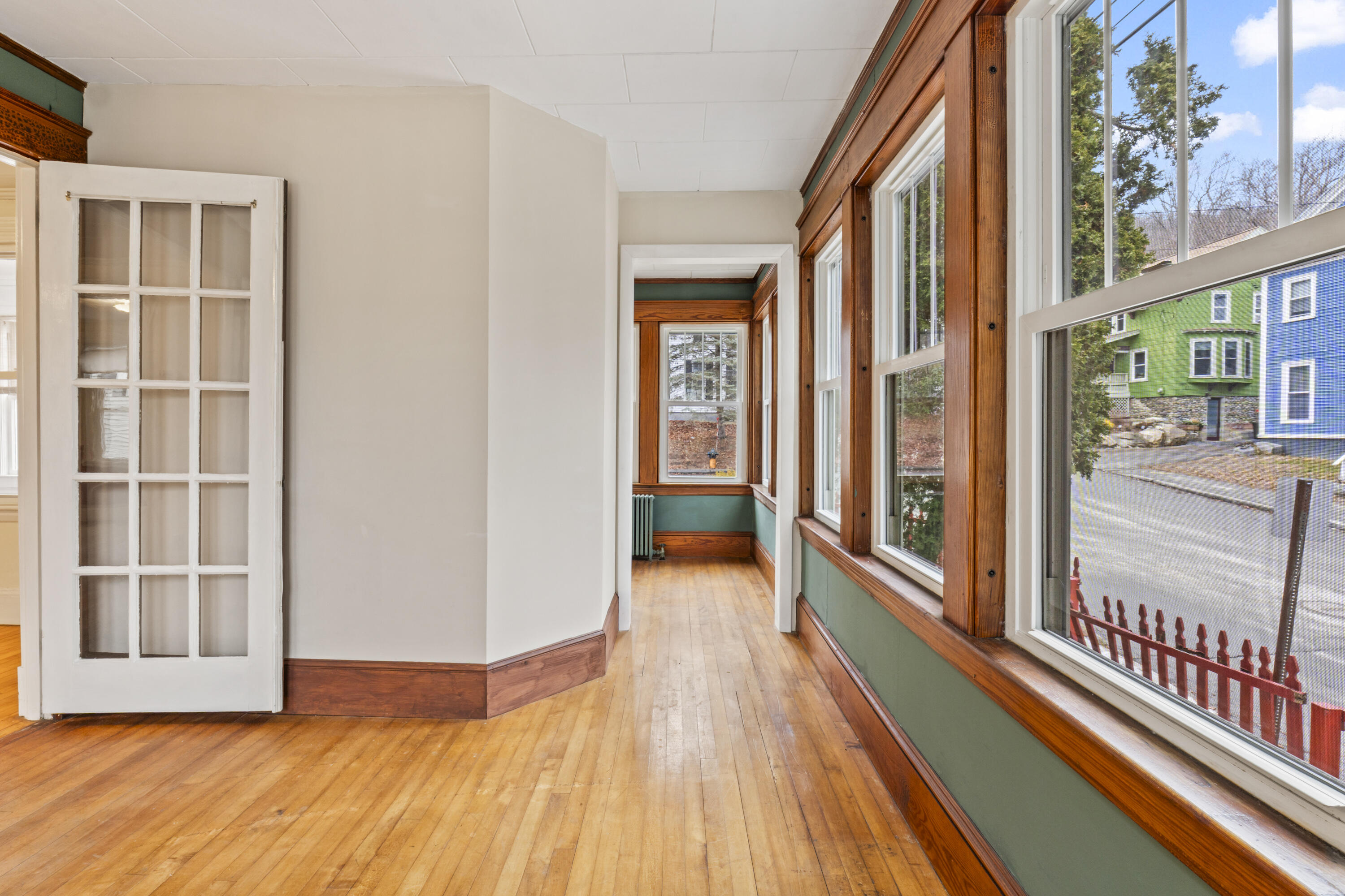 21 N Chestnut Street