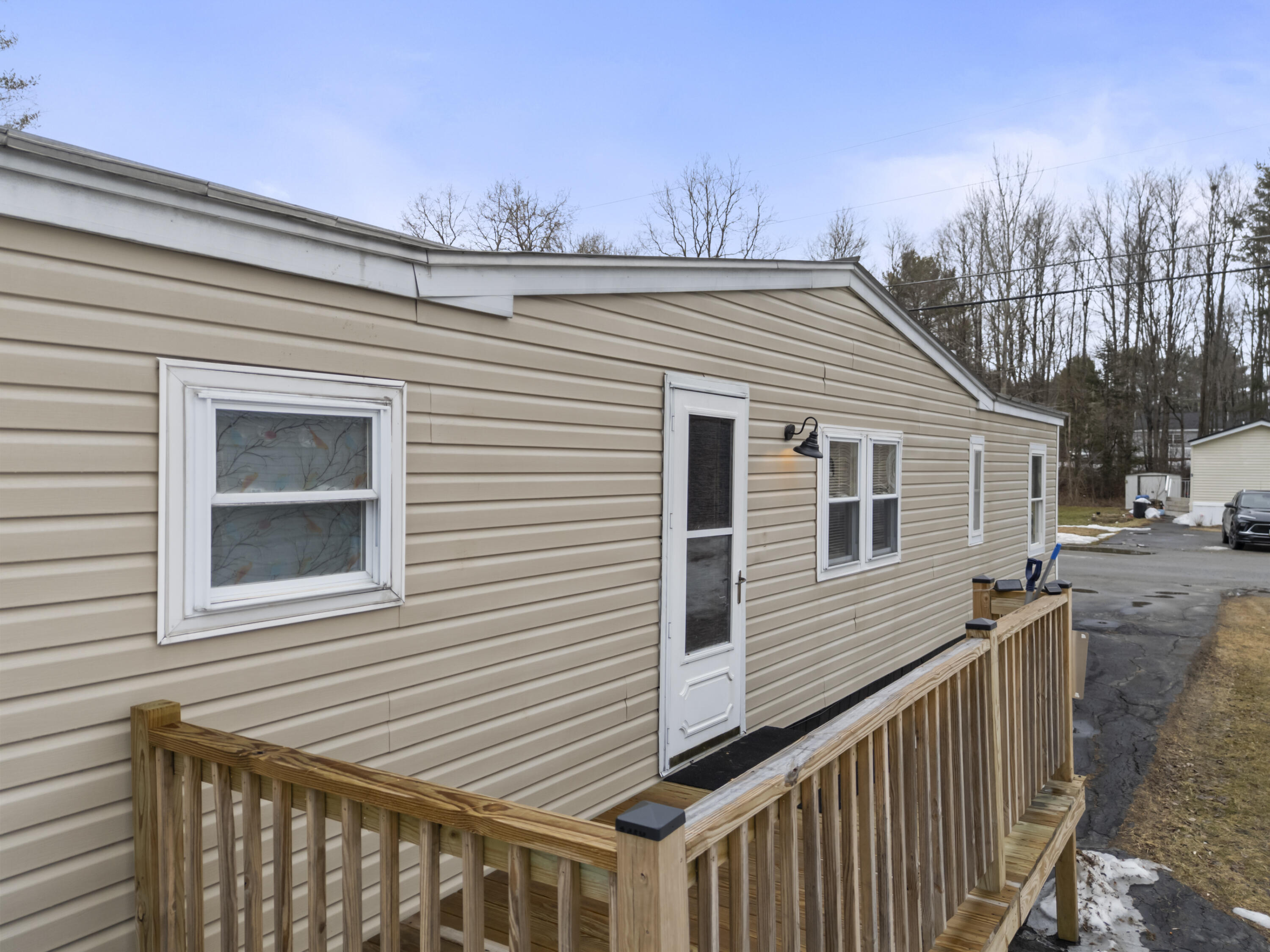 10 Village Green Road