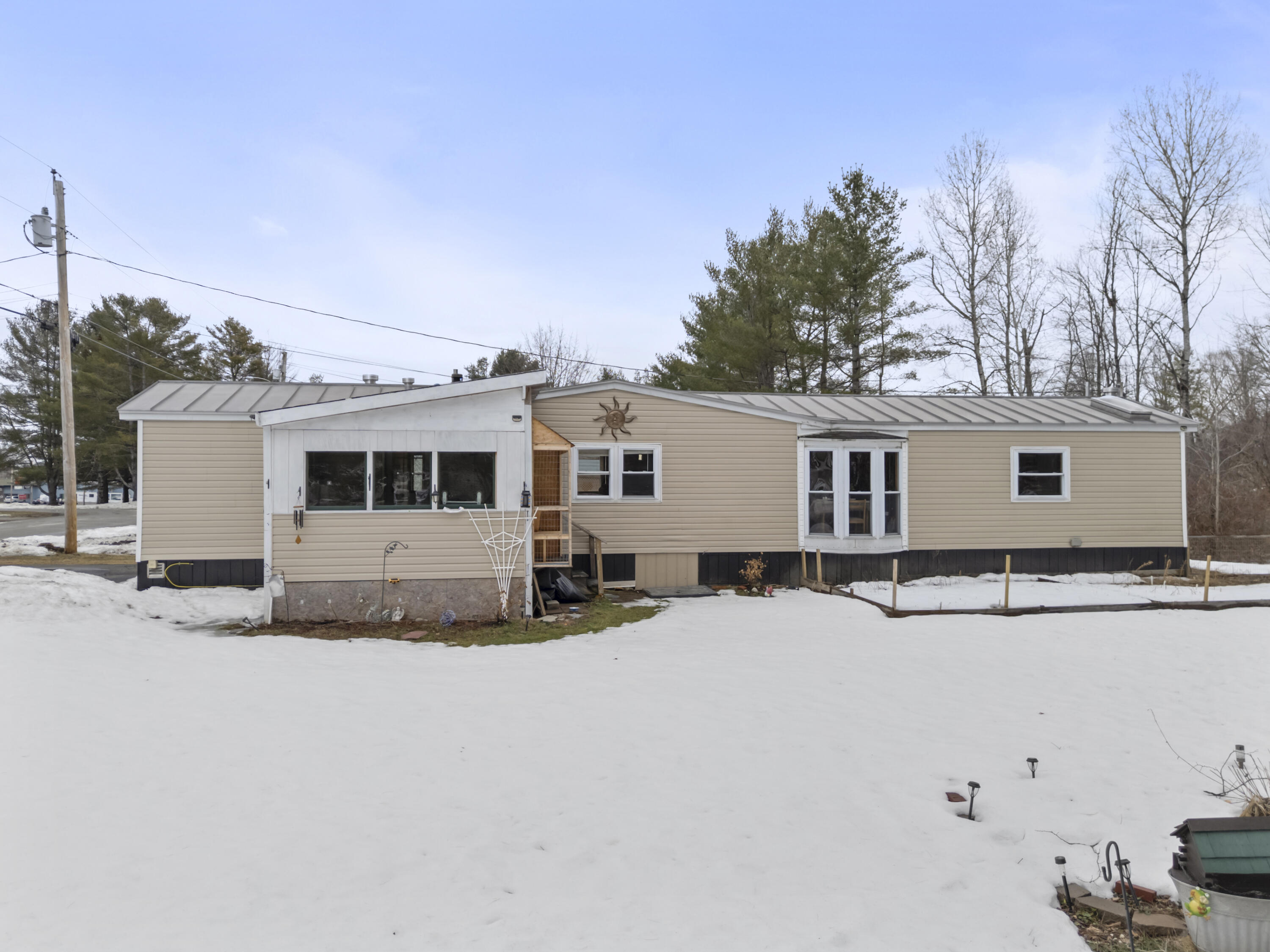 10 Village Green Road