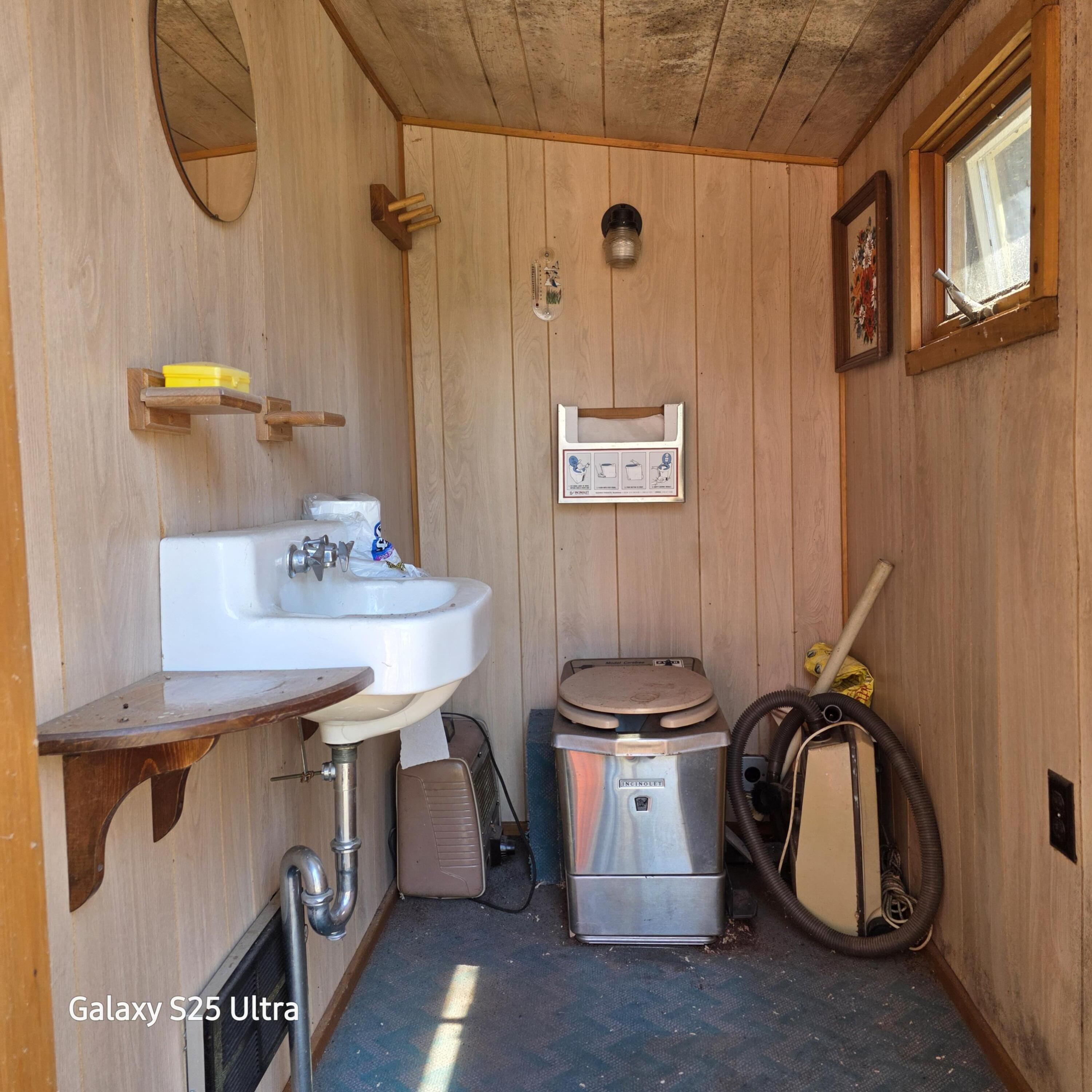 76 Bailey Bridge Road