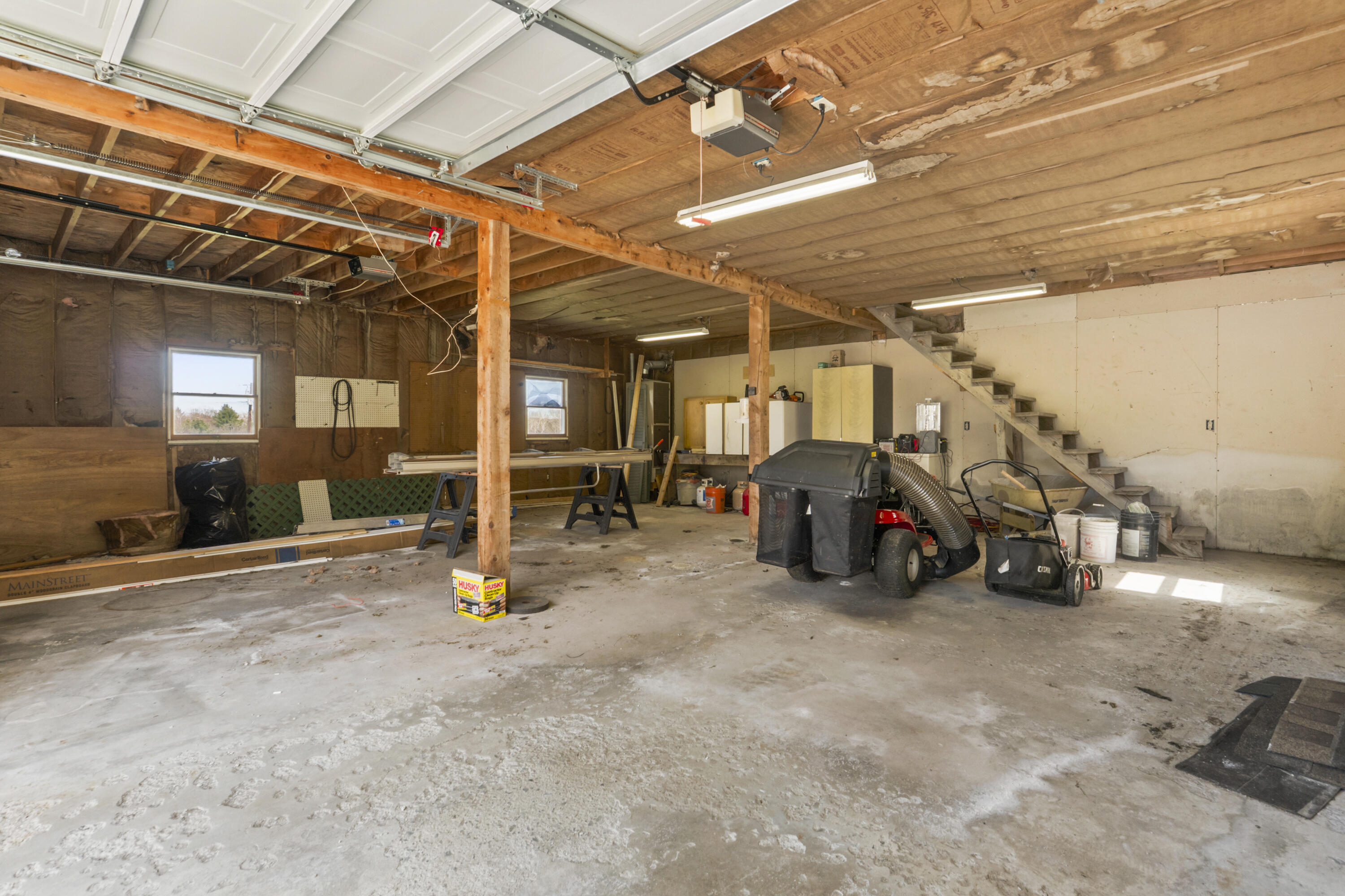 991 Oakland Road