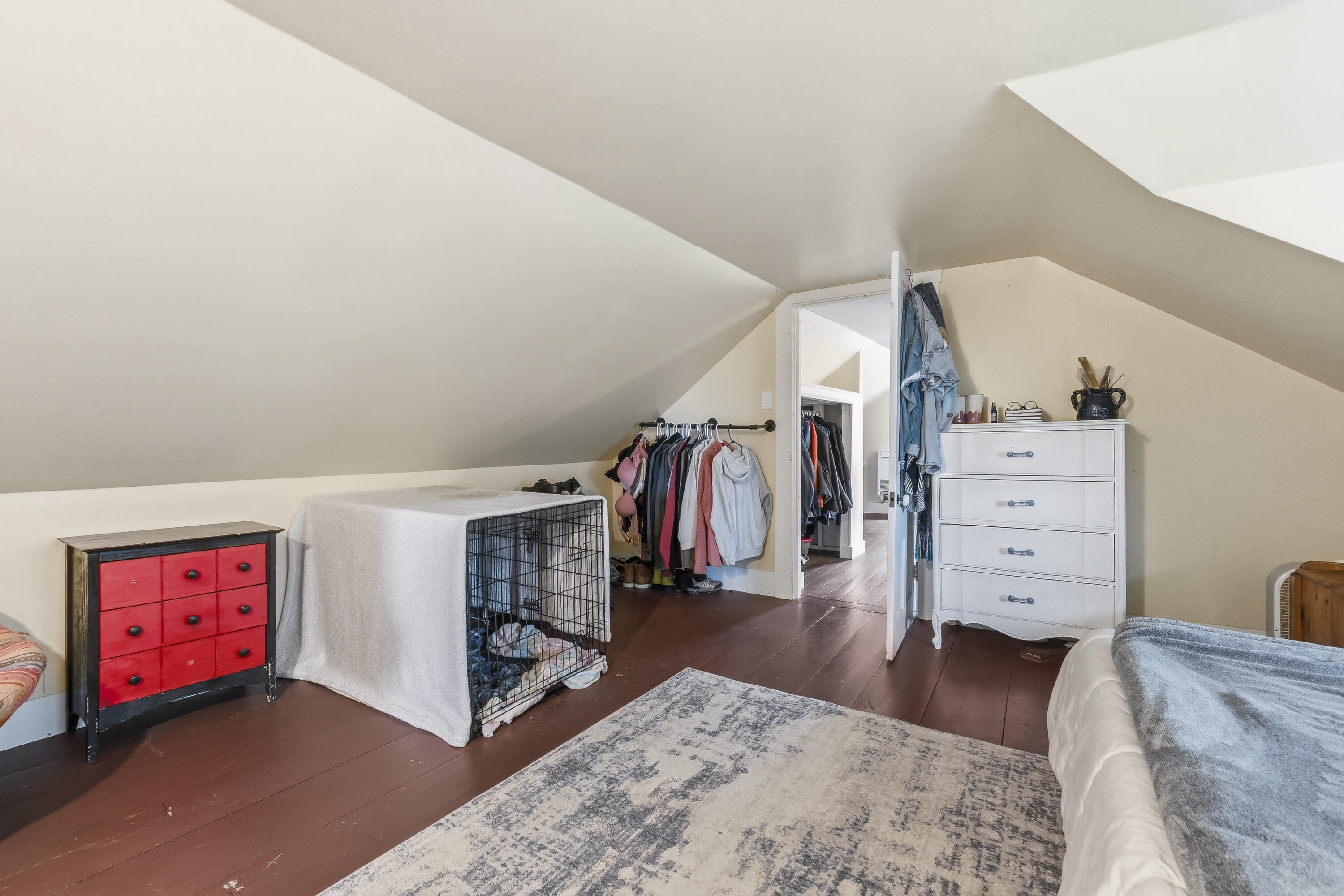 3427 Middle Road