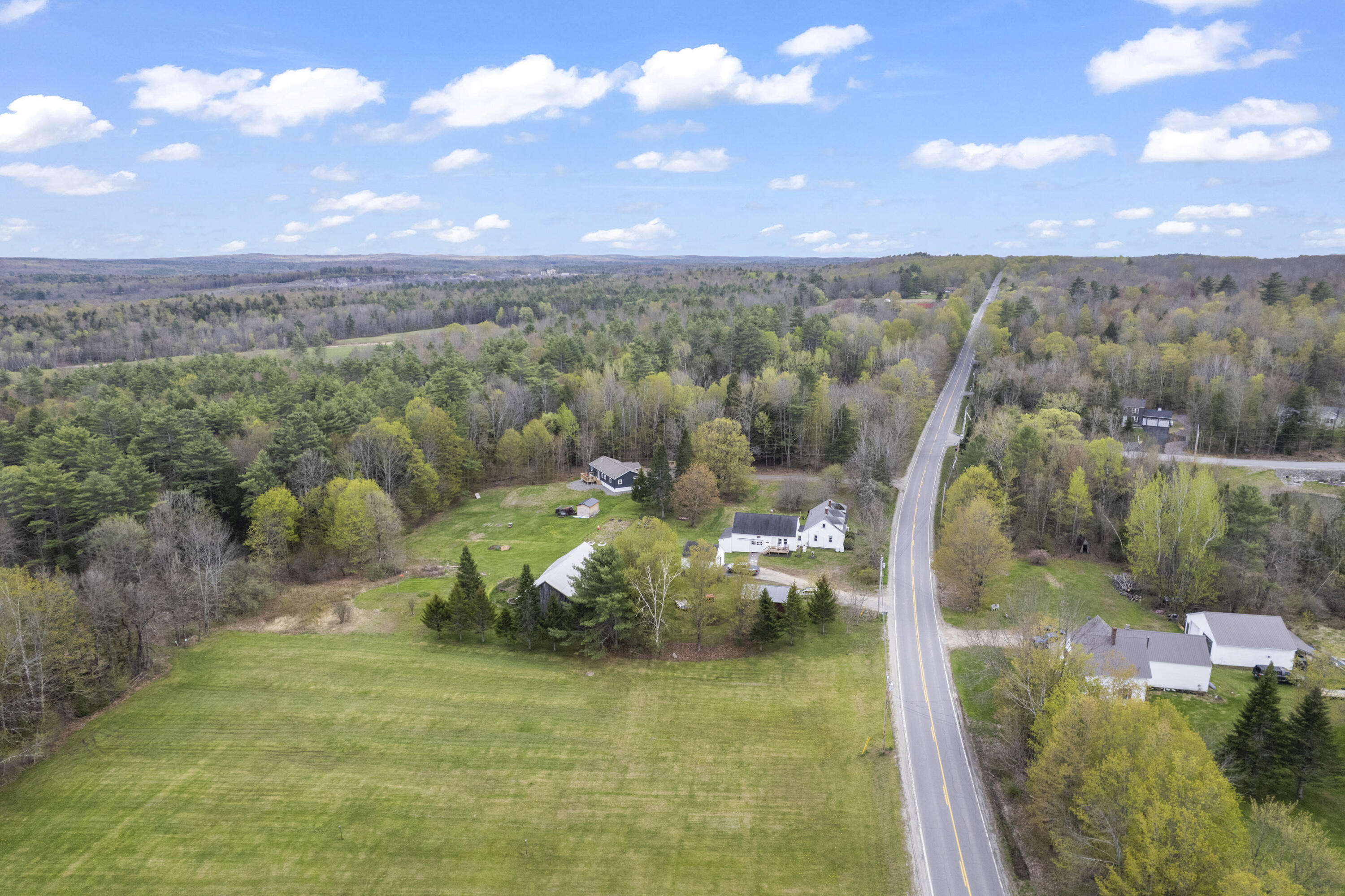 3427 Middle Road