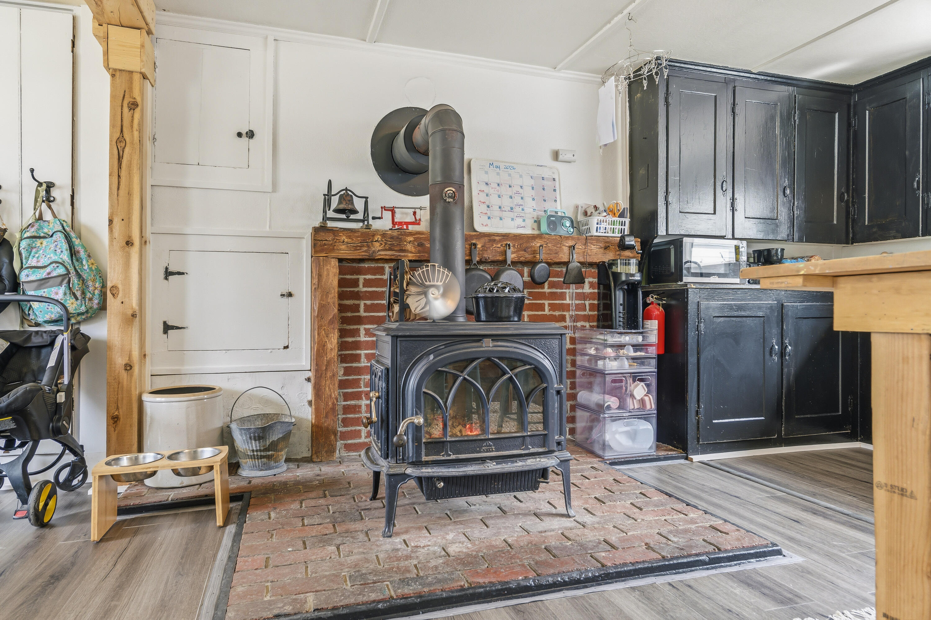 3427 Middle Road