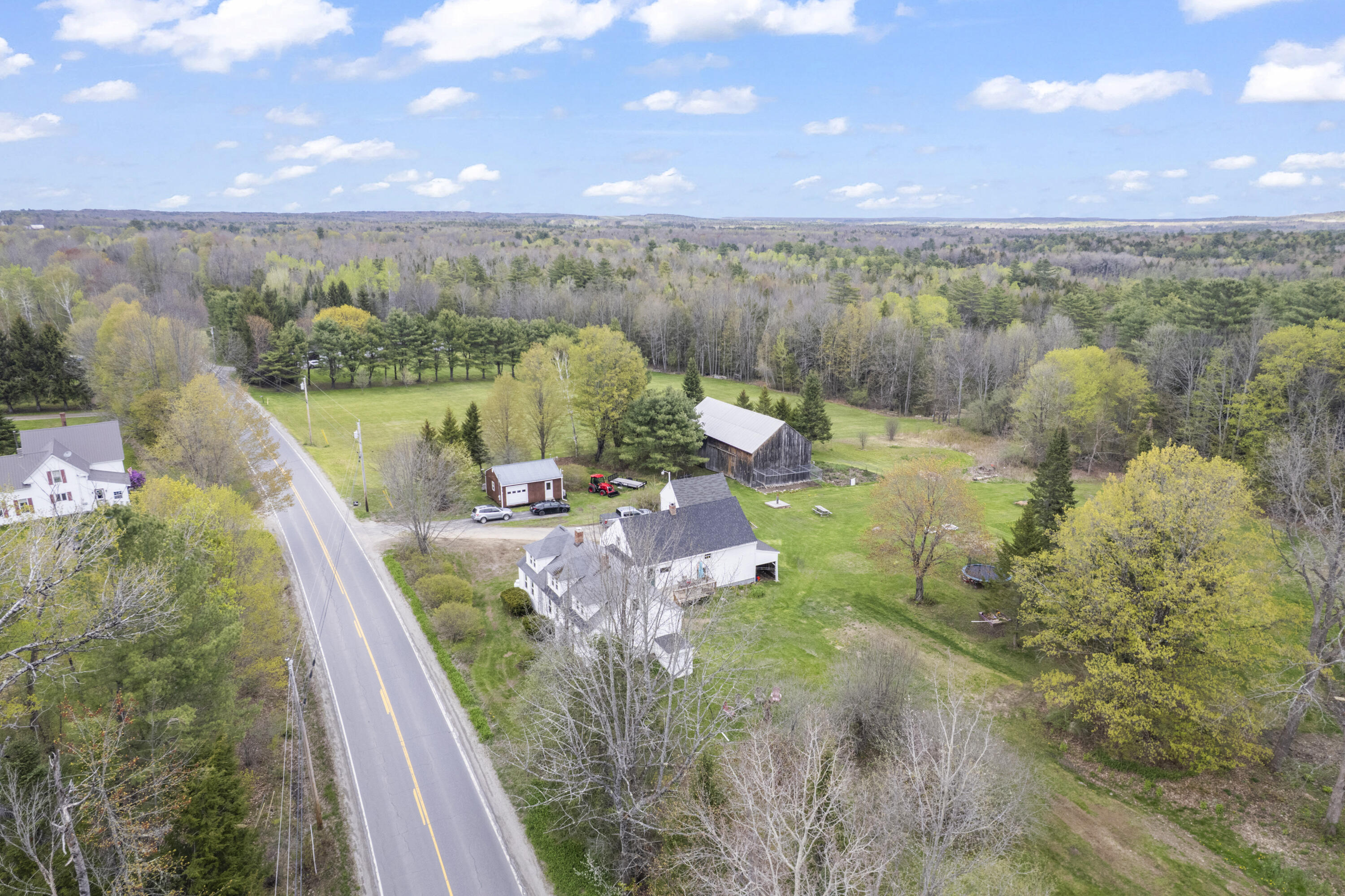 3427 Middle Road