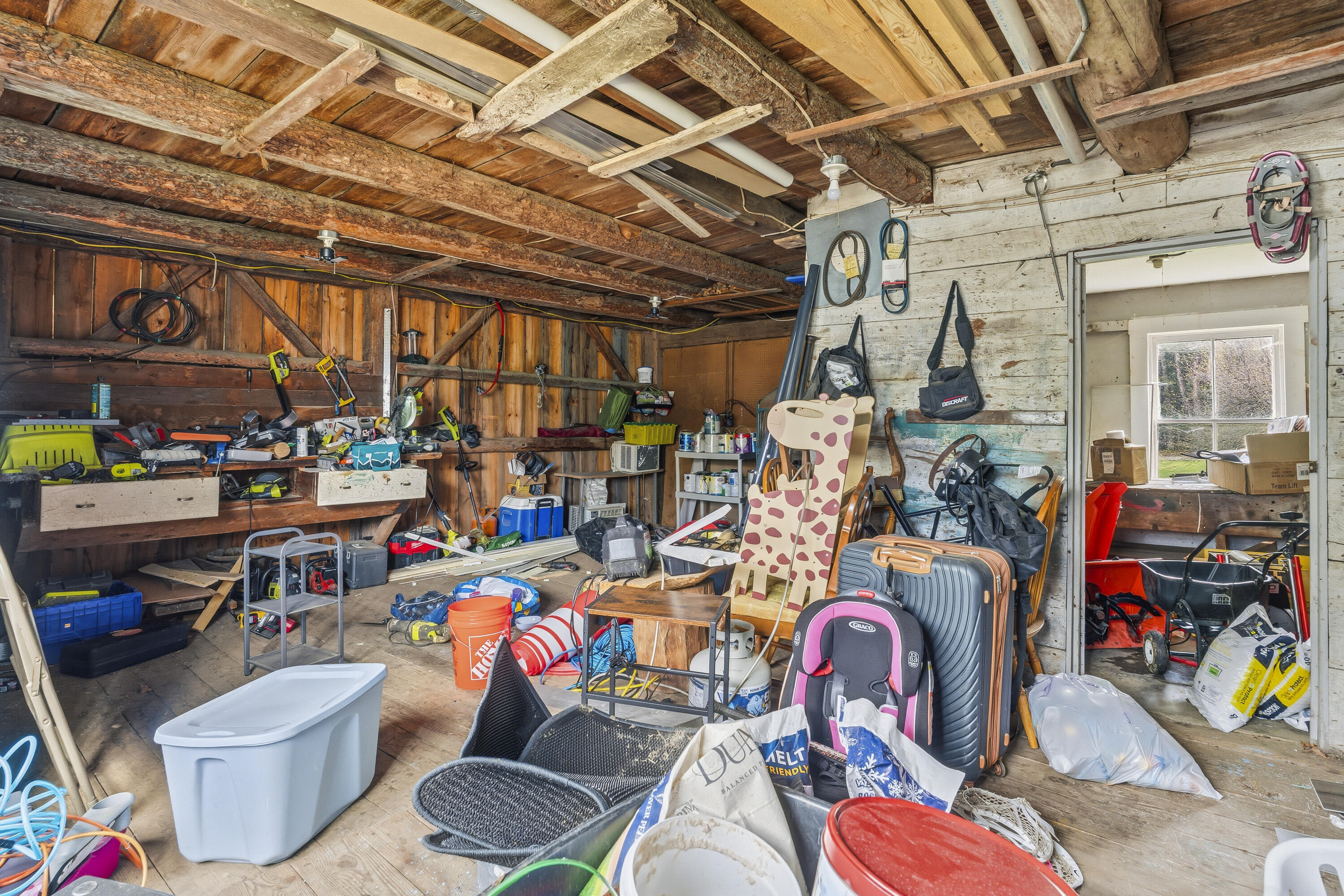 3427 Middle Road