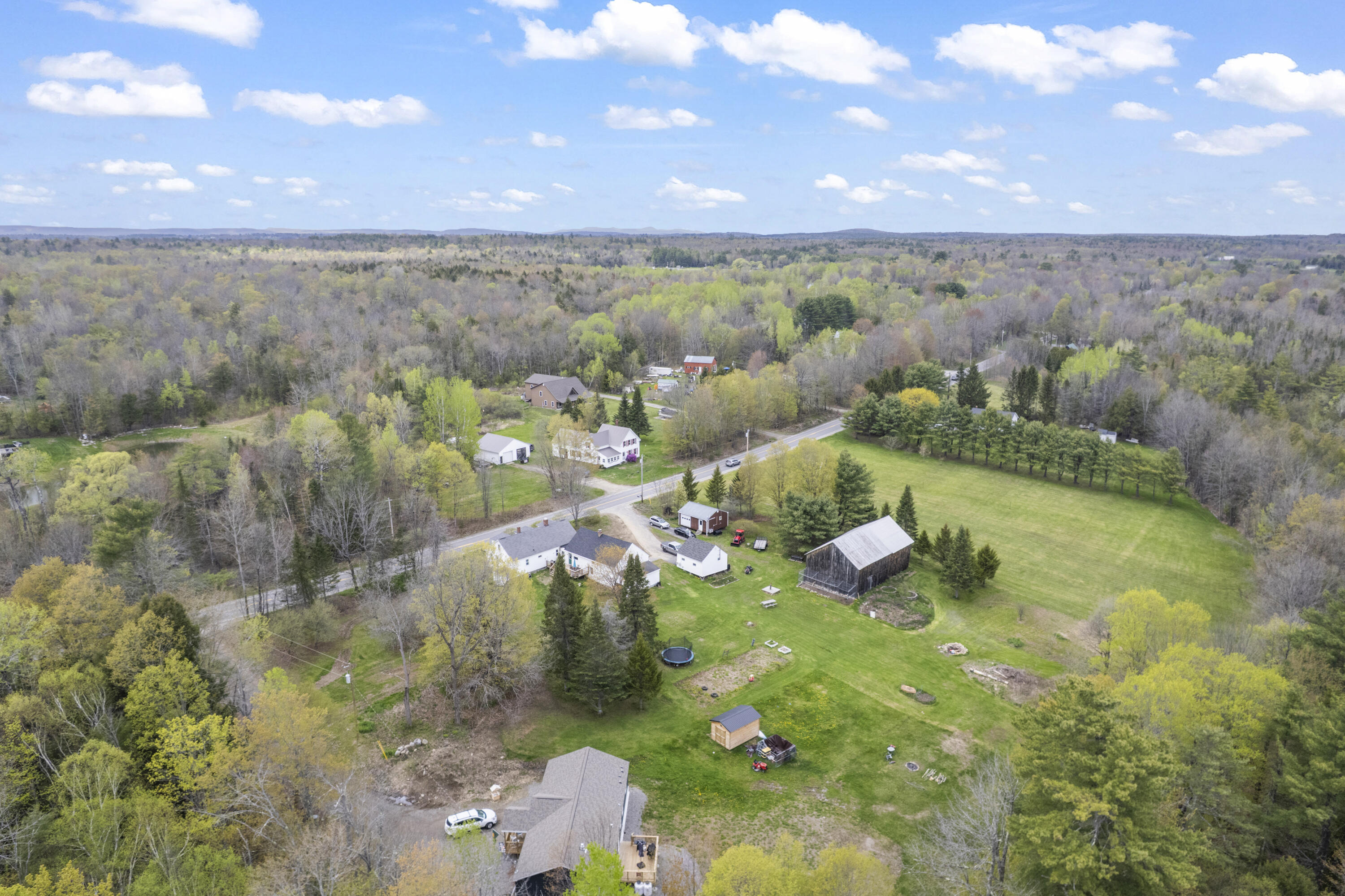 3427 Middle Road