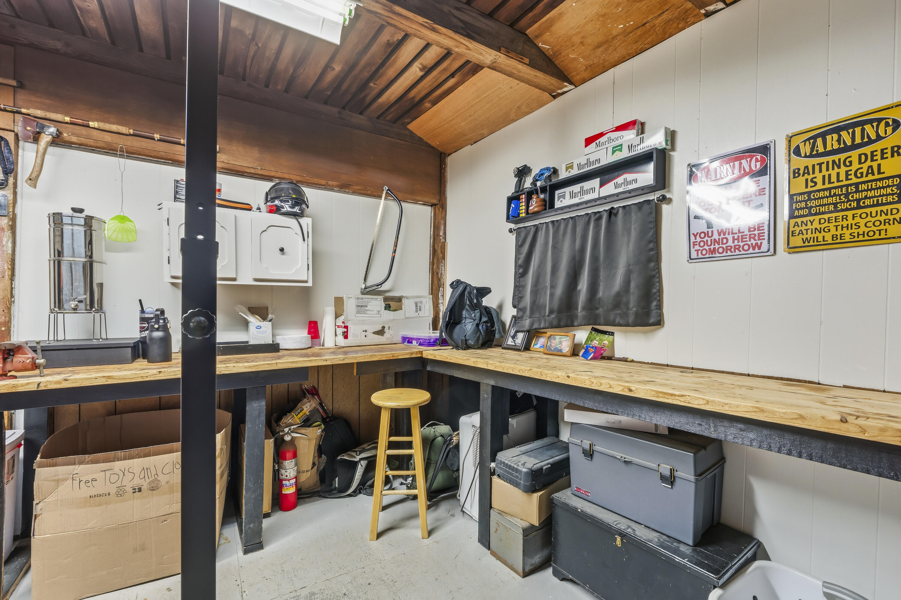 3427 Middle Road