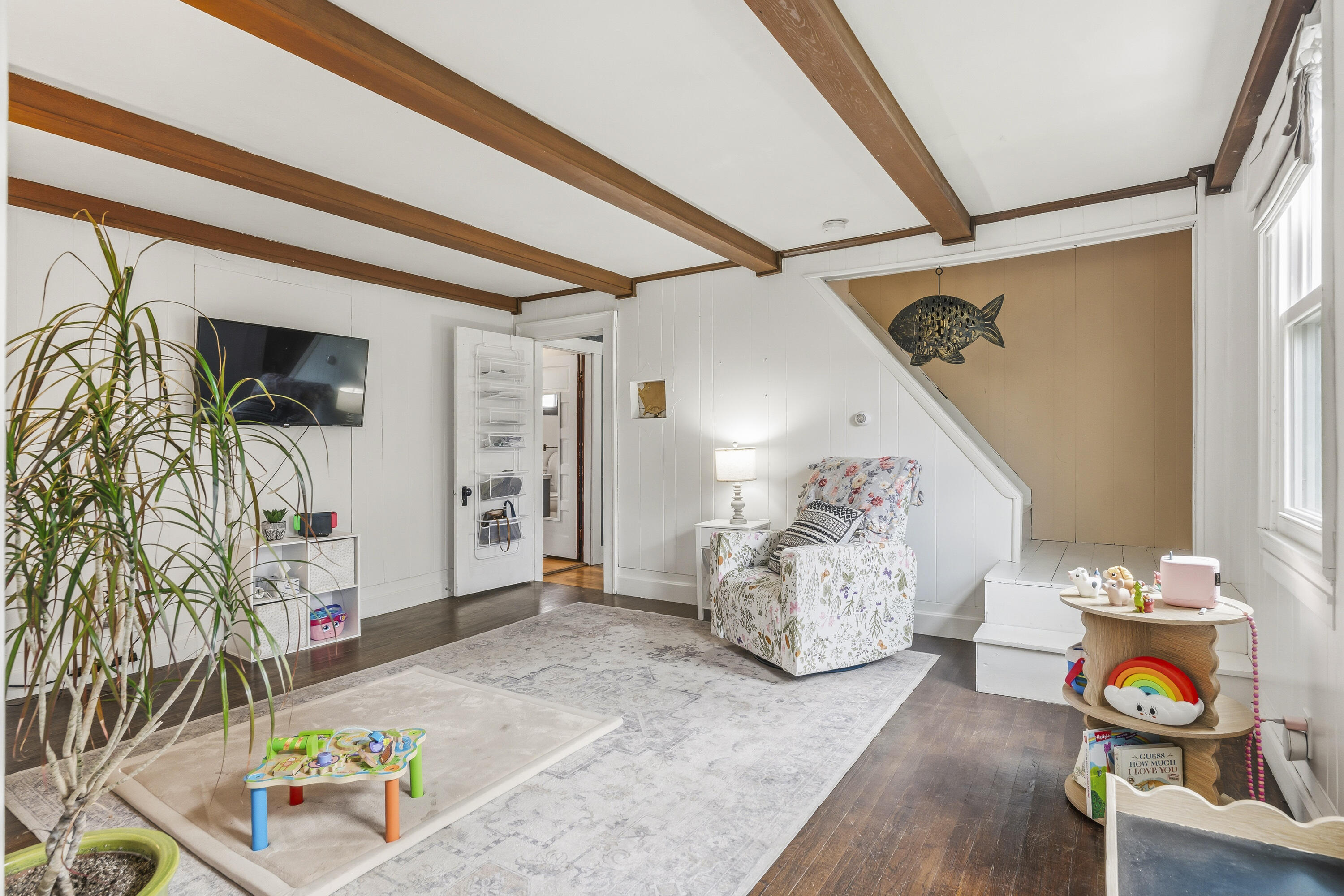 3427 Middle Road