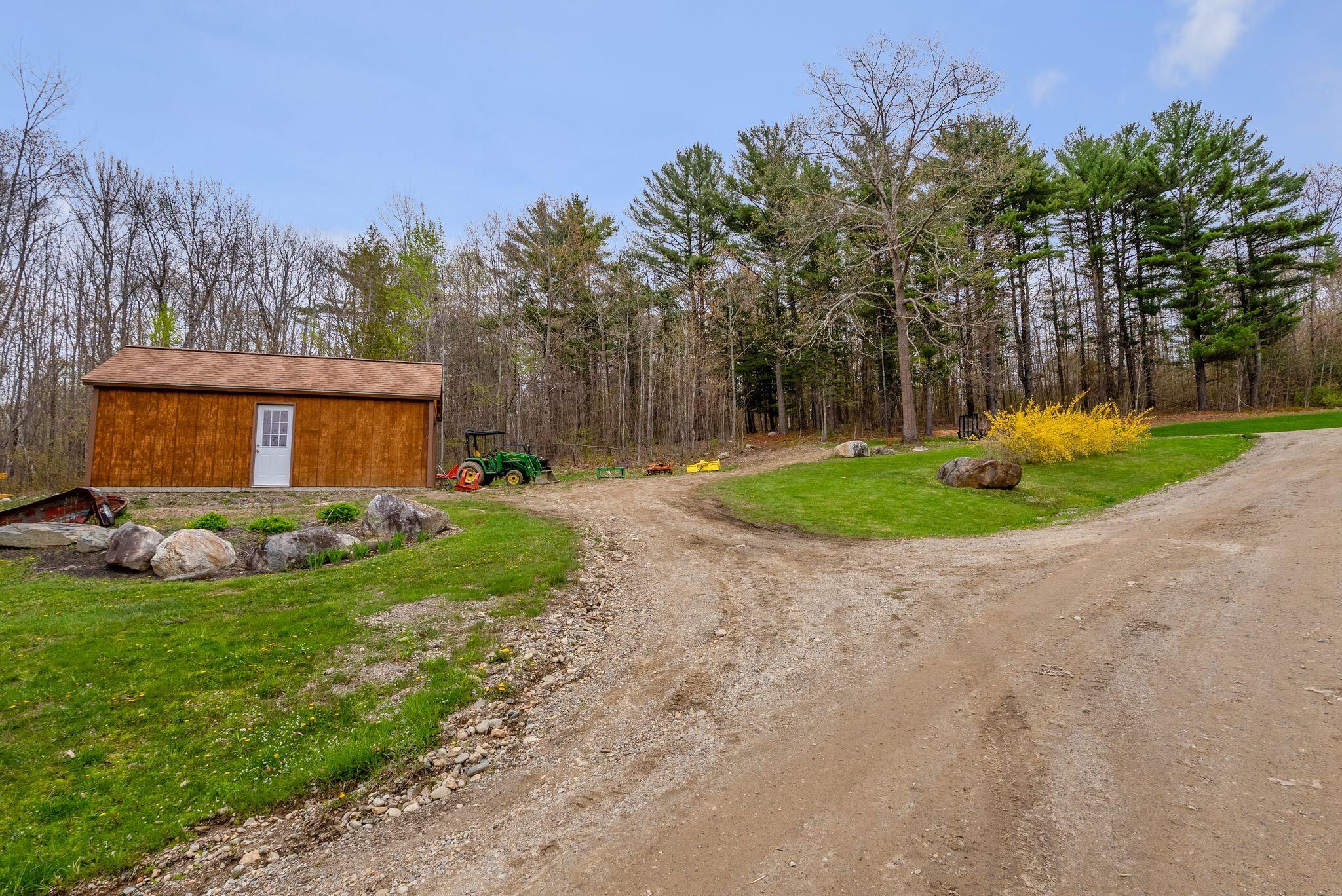 276 Middle Road