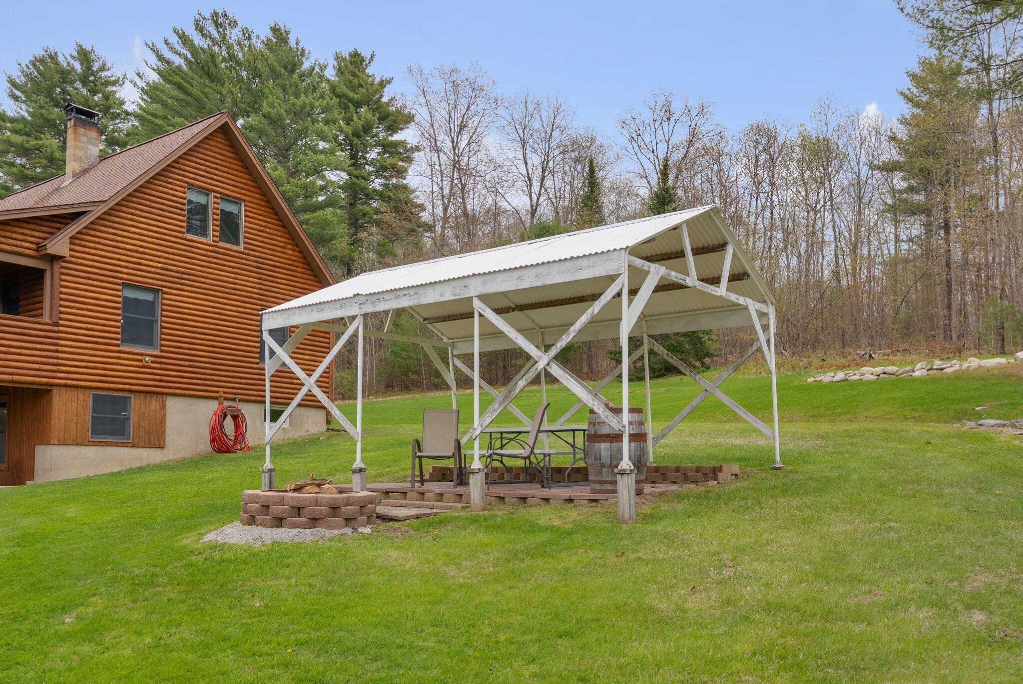 276 Middle Road