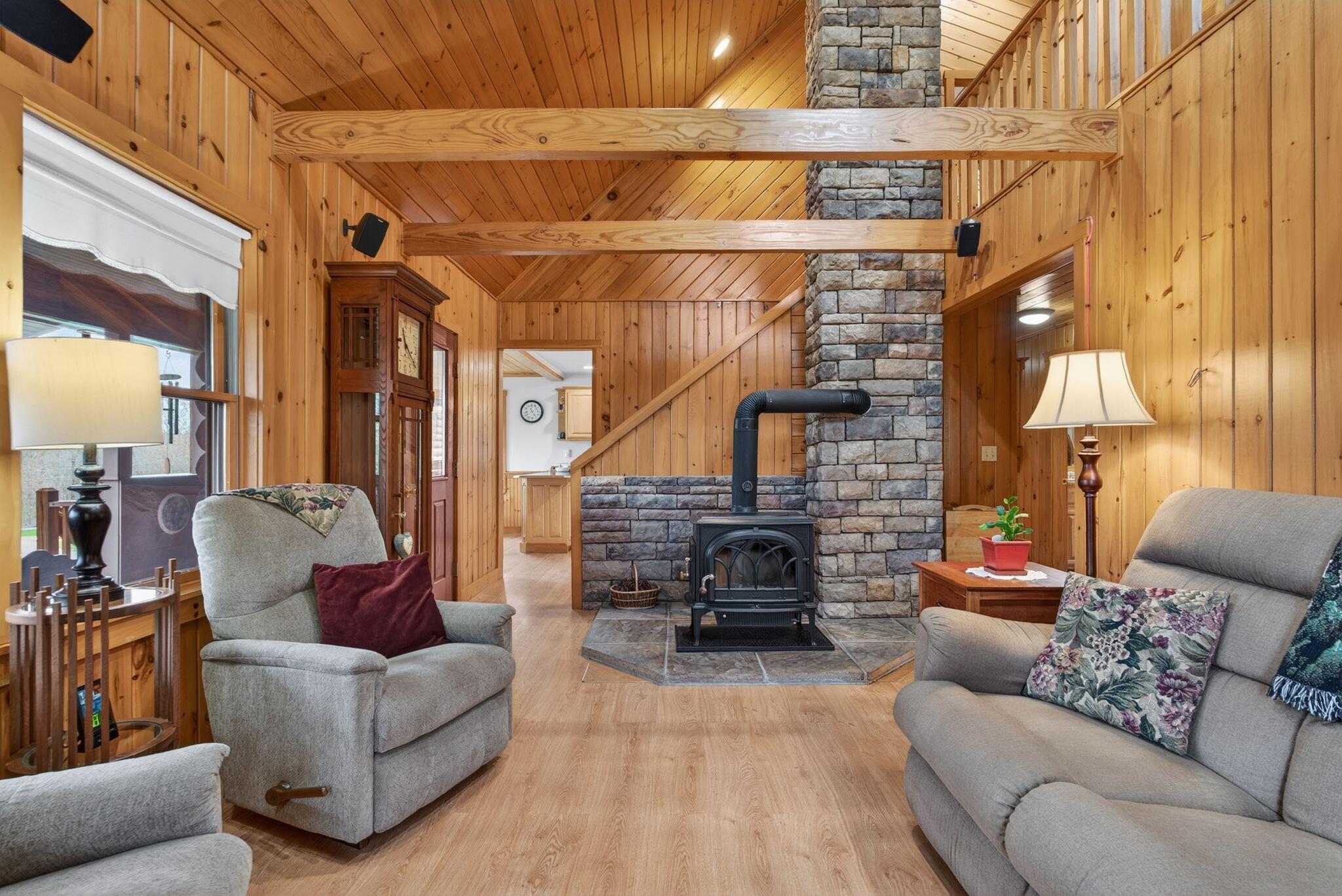 276 Middle Road