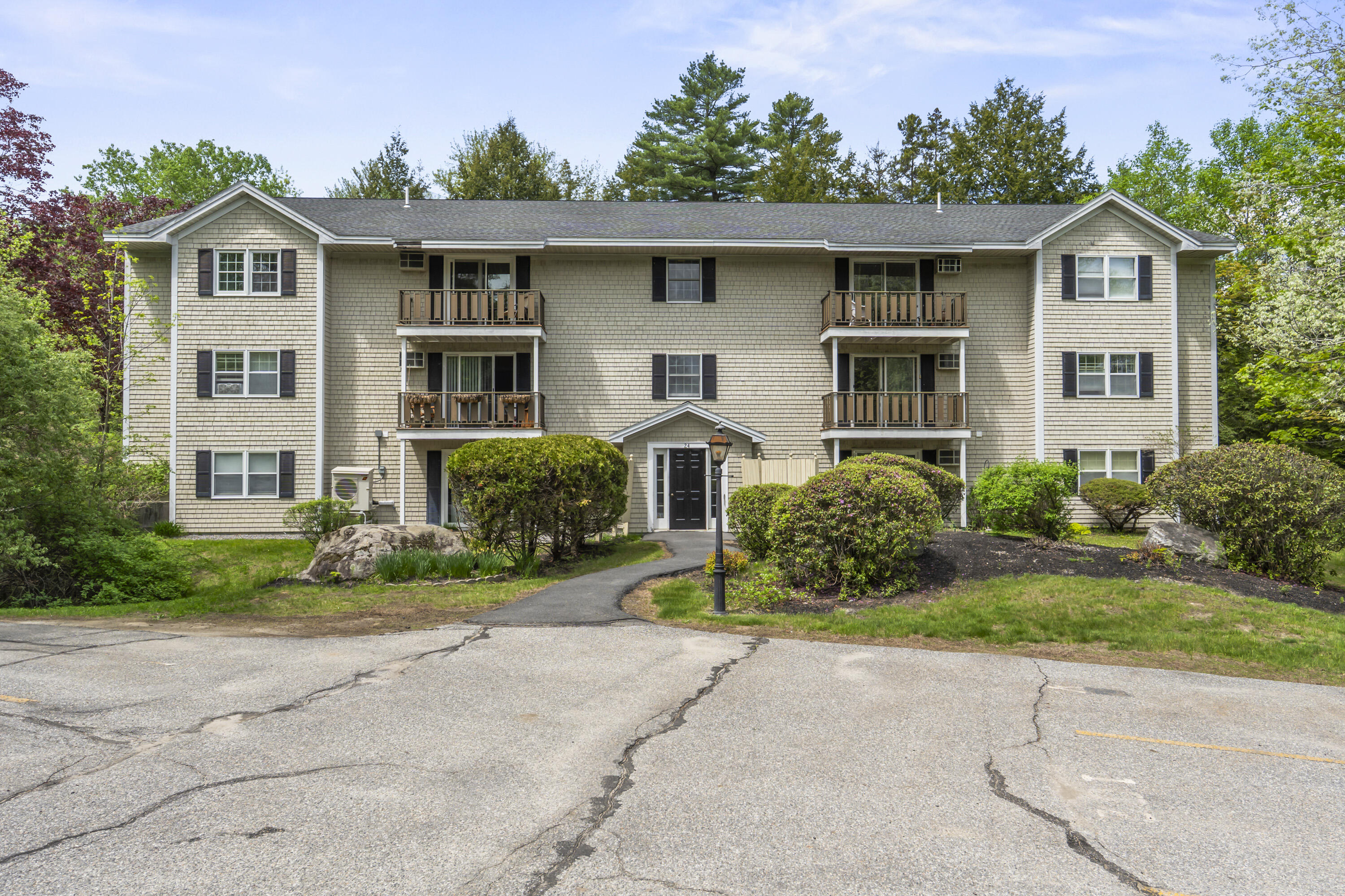 24 Parkwood Drive 103