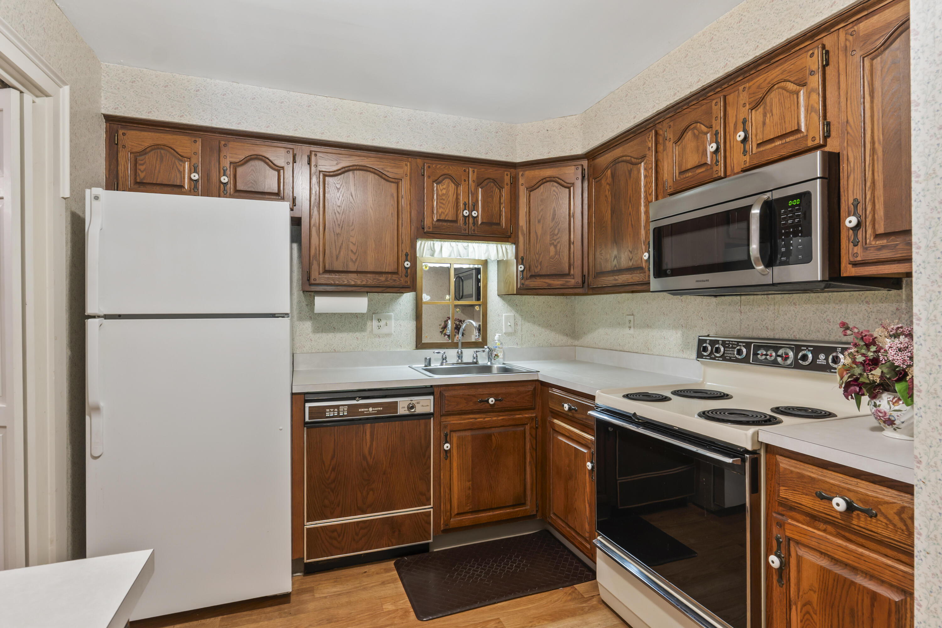 24 Parkwood Drive 103