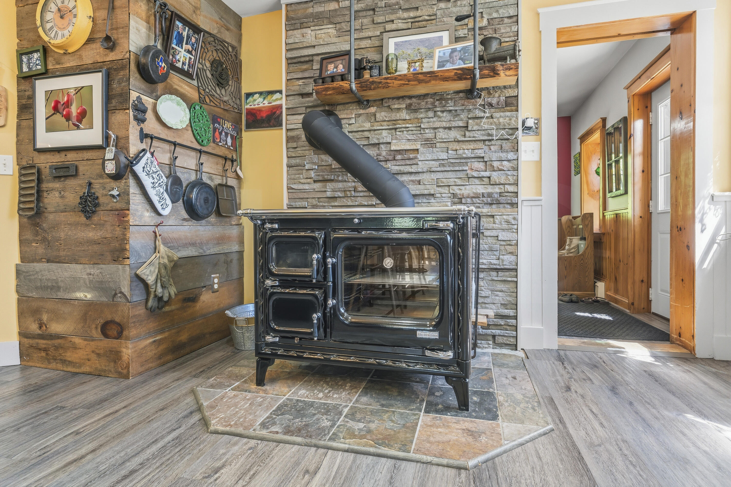 112 Lunts Hill Road