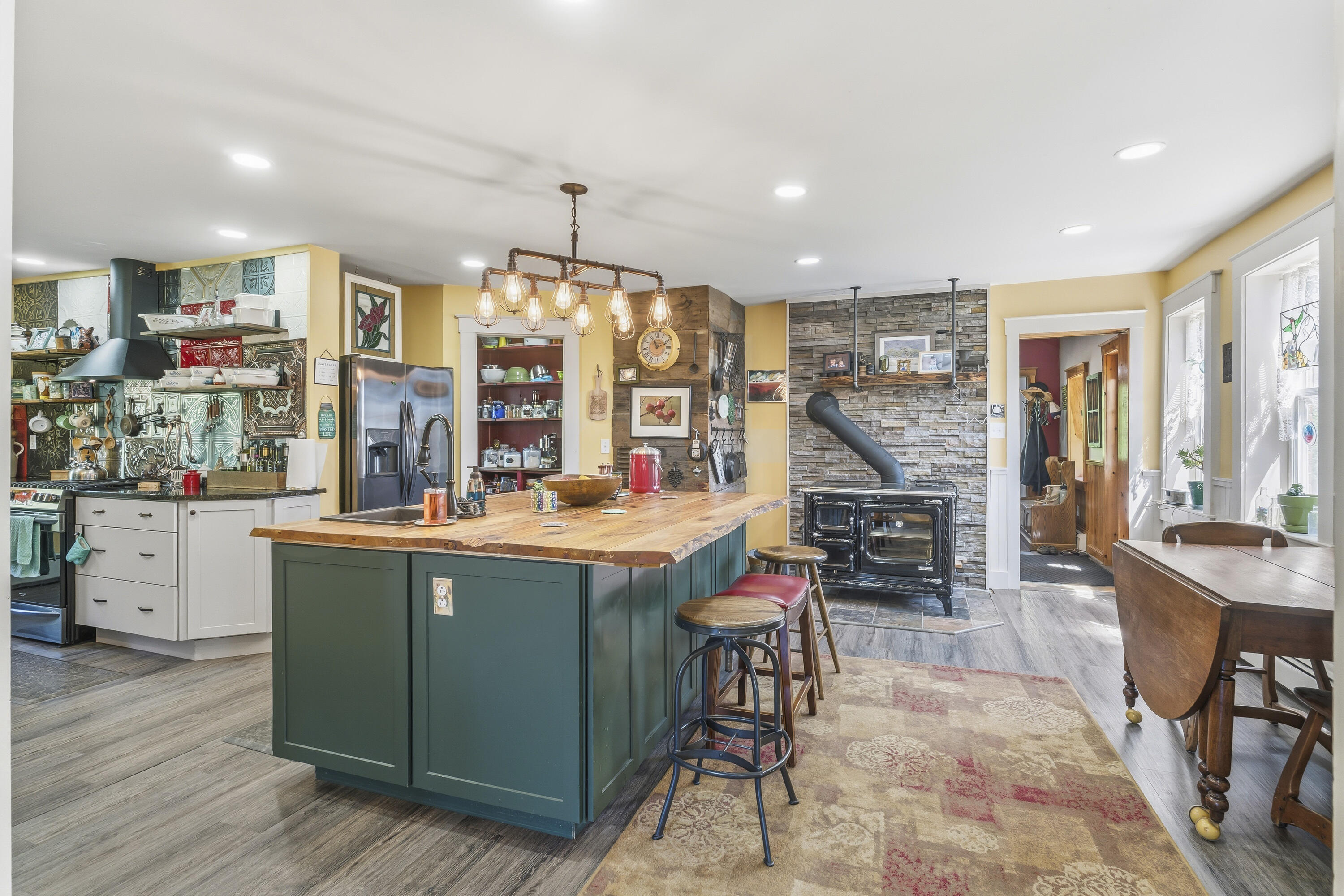 112 Lunts Hill Road